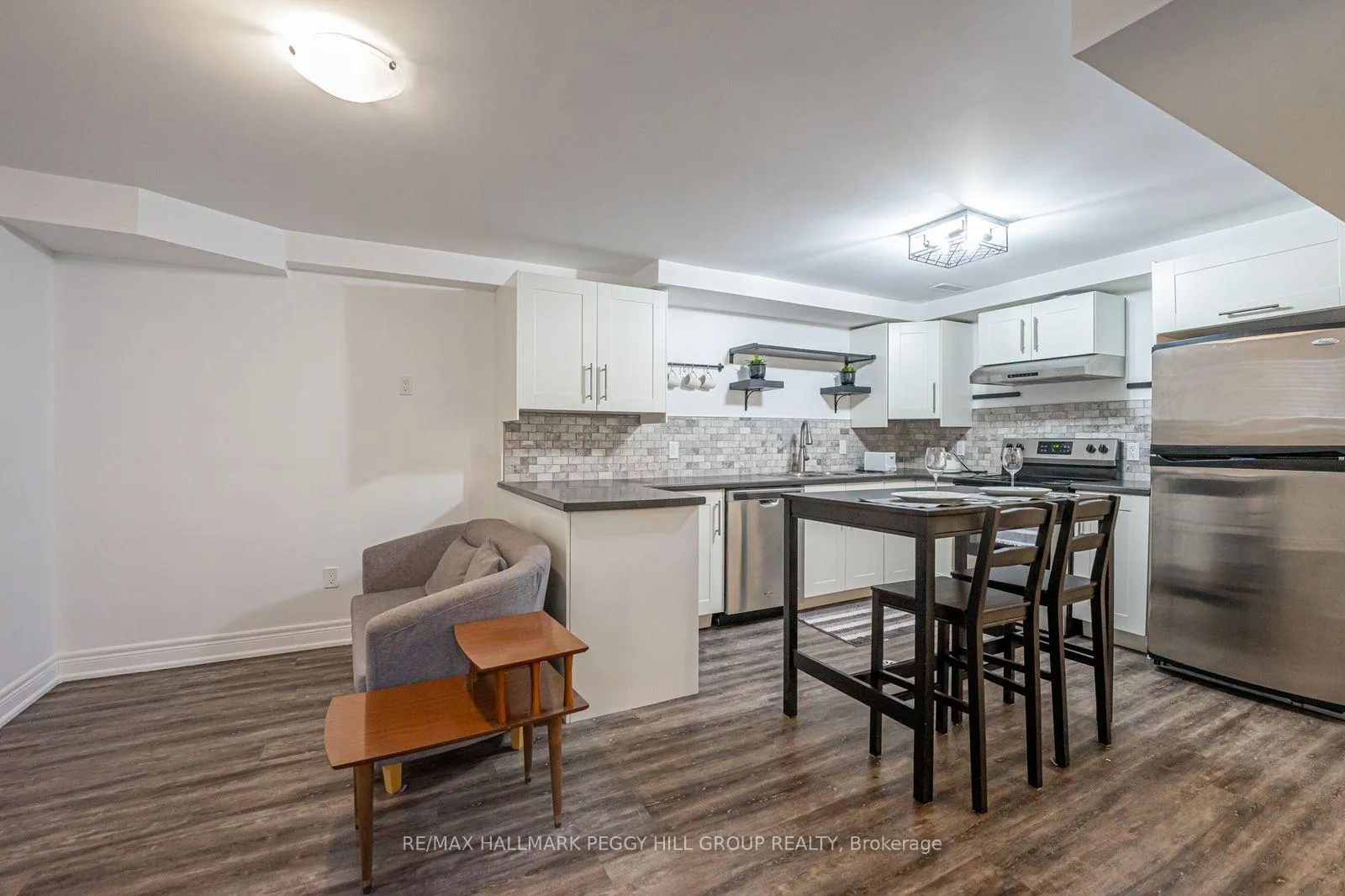 Photo 2 of Unit Lower, 35 Heritage Court, Barrie, Painswick South — HOMEH