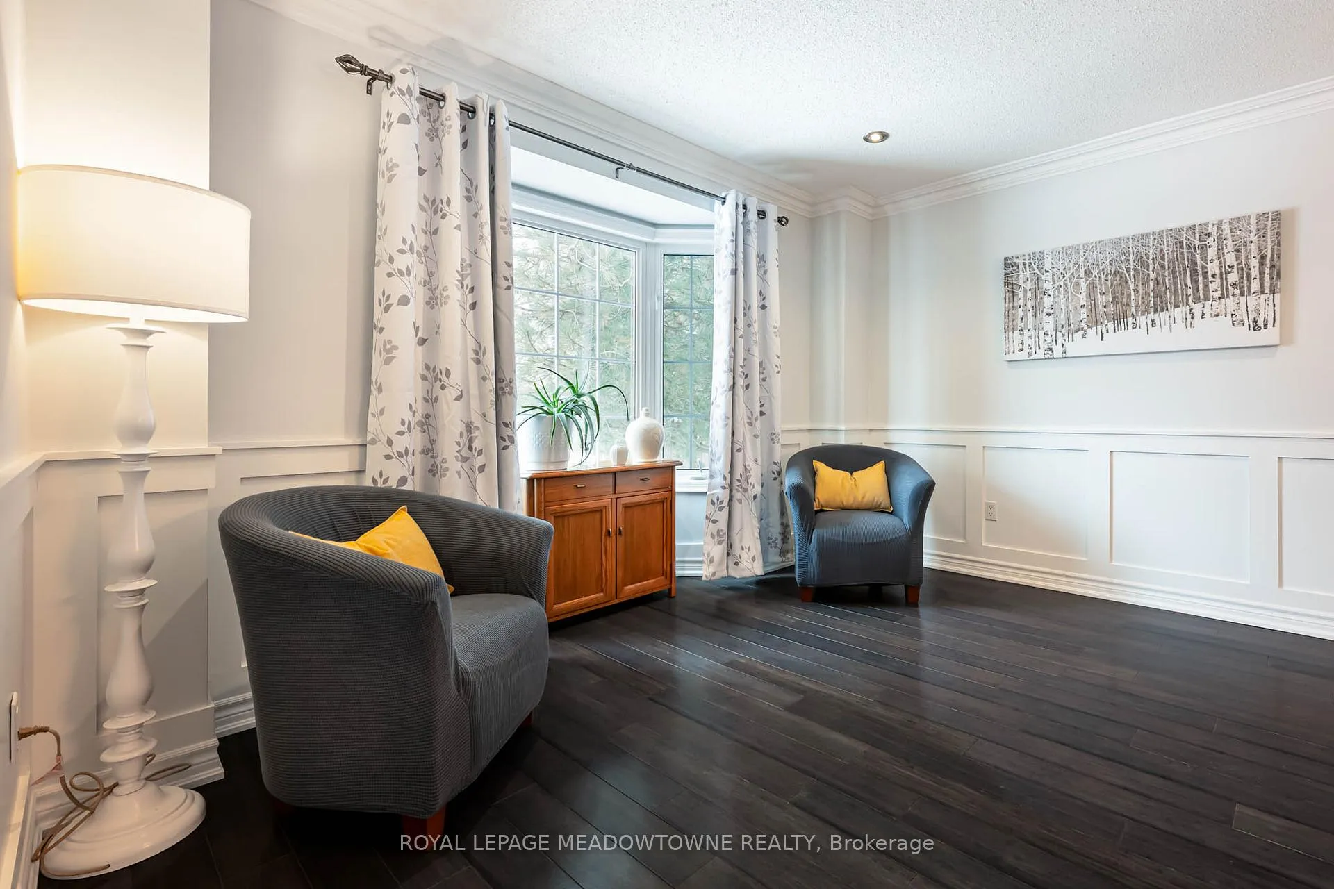 Photo 3 of 19 Grist Mill Drive, Halton Hills, Georgetown — HOMEH