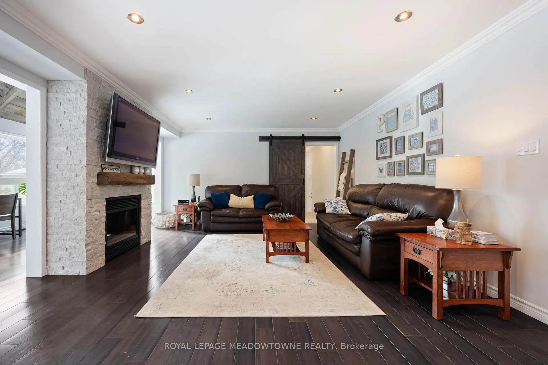 Photo 15 of 19 Grist Mill Drive, Halton Hills, Georgetown — HOMEH