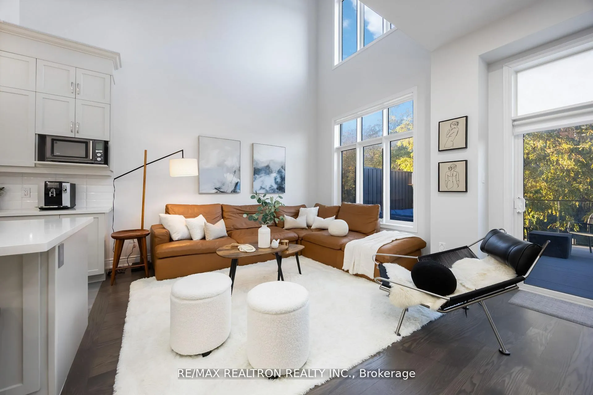 Photo 5 of 600 Marc Santi Boulevard, Vaughan, Patterson — HOMEH