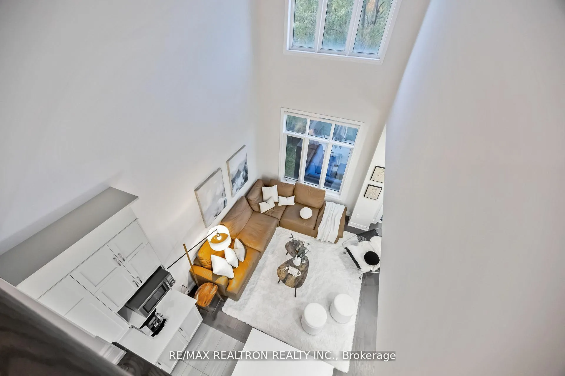 Photo 8 of 600 Marc Santi Boulevard, Vaughan, Patterson — HOMEH
