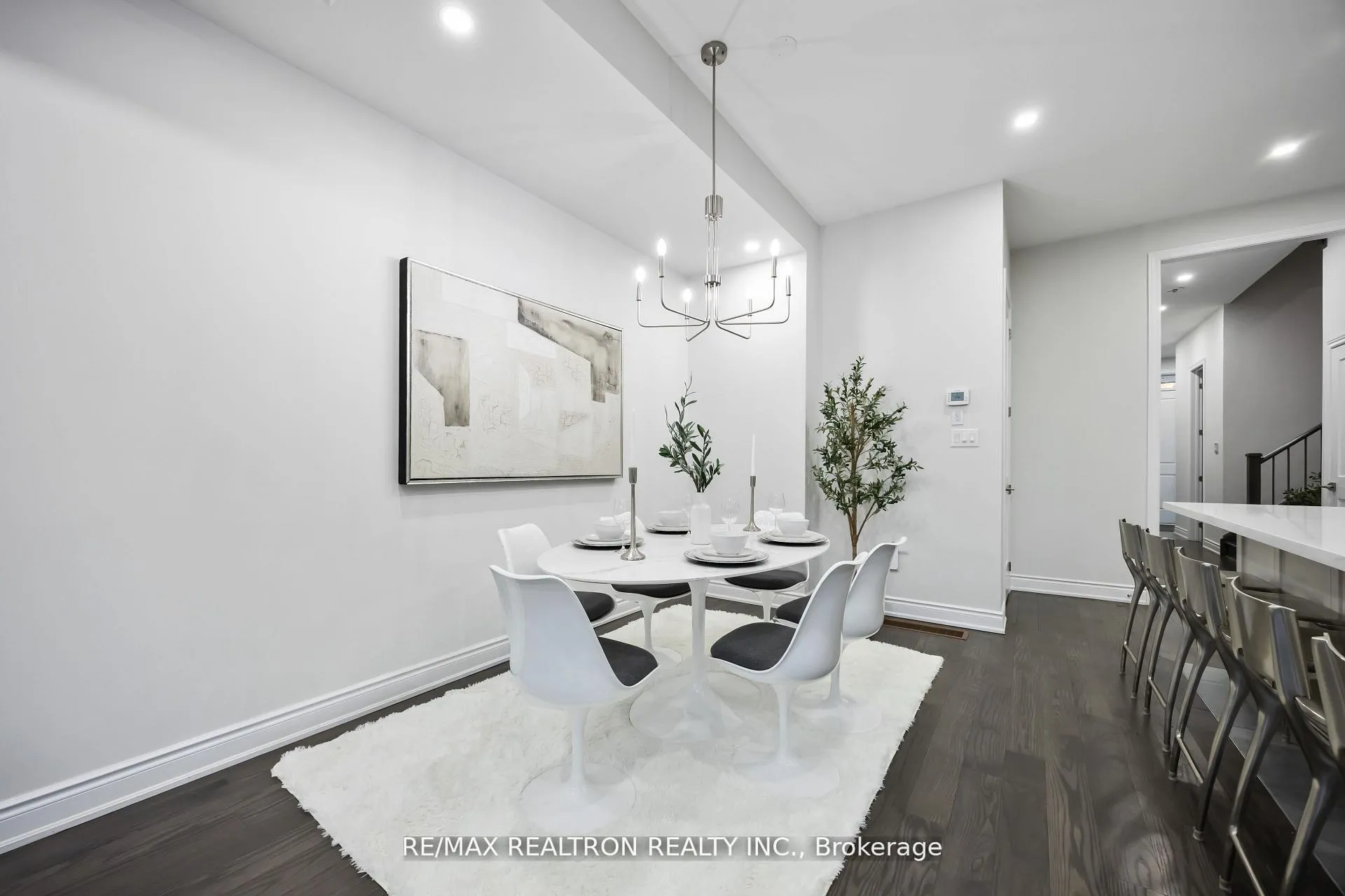 Photo 12 of 600 Marc Santi Boulevard, Vaughan, Patterson — HOMEH