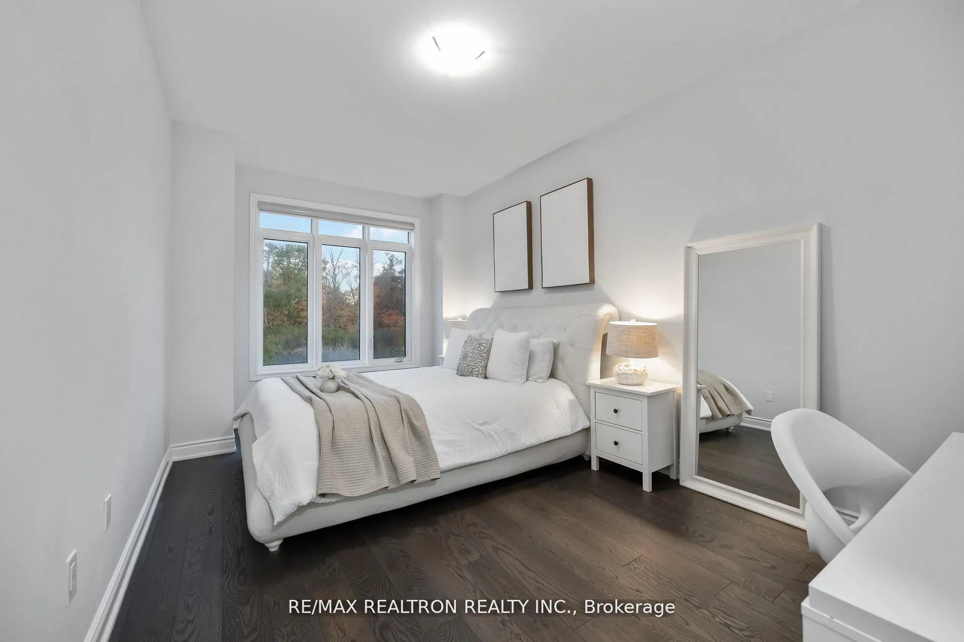 Photo 15 of 600 Marc Santi Boulevard, Vaughan, Patterson — HOMEH