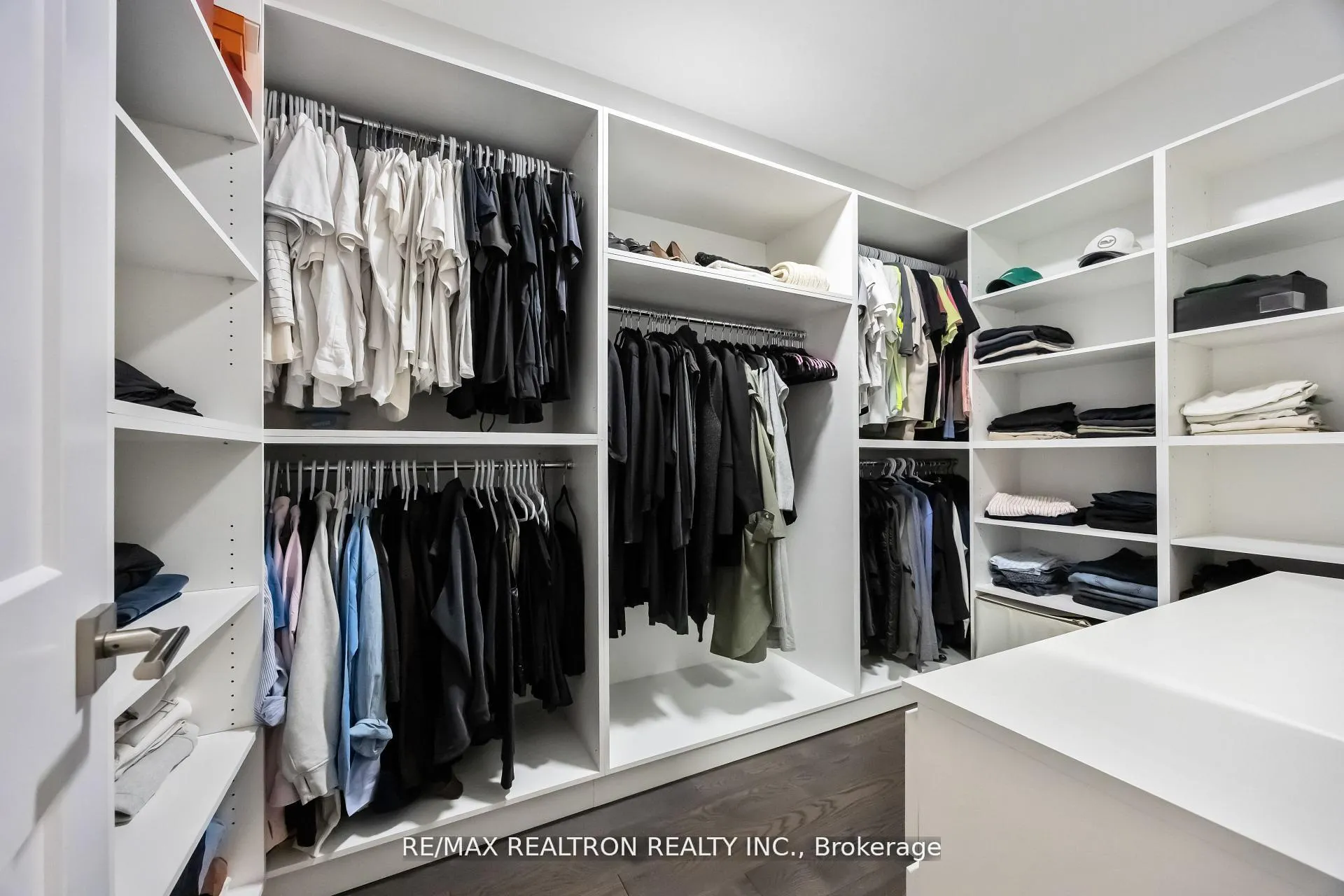 Photo 37 of 600 Marc Santi Boulevard, Vaughan, Patterson — HOMEH