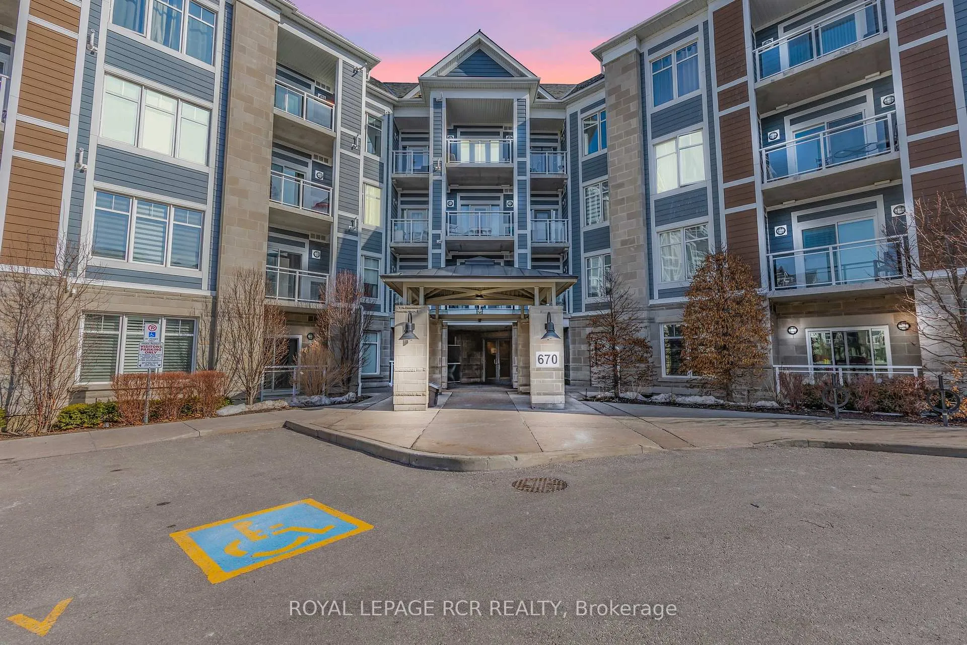 Front of Unit 408, 670 Gordon Street