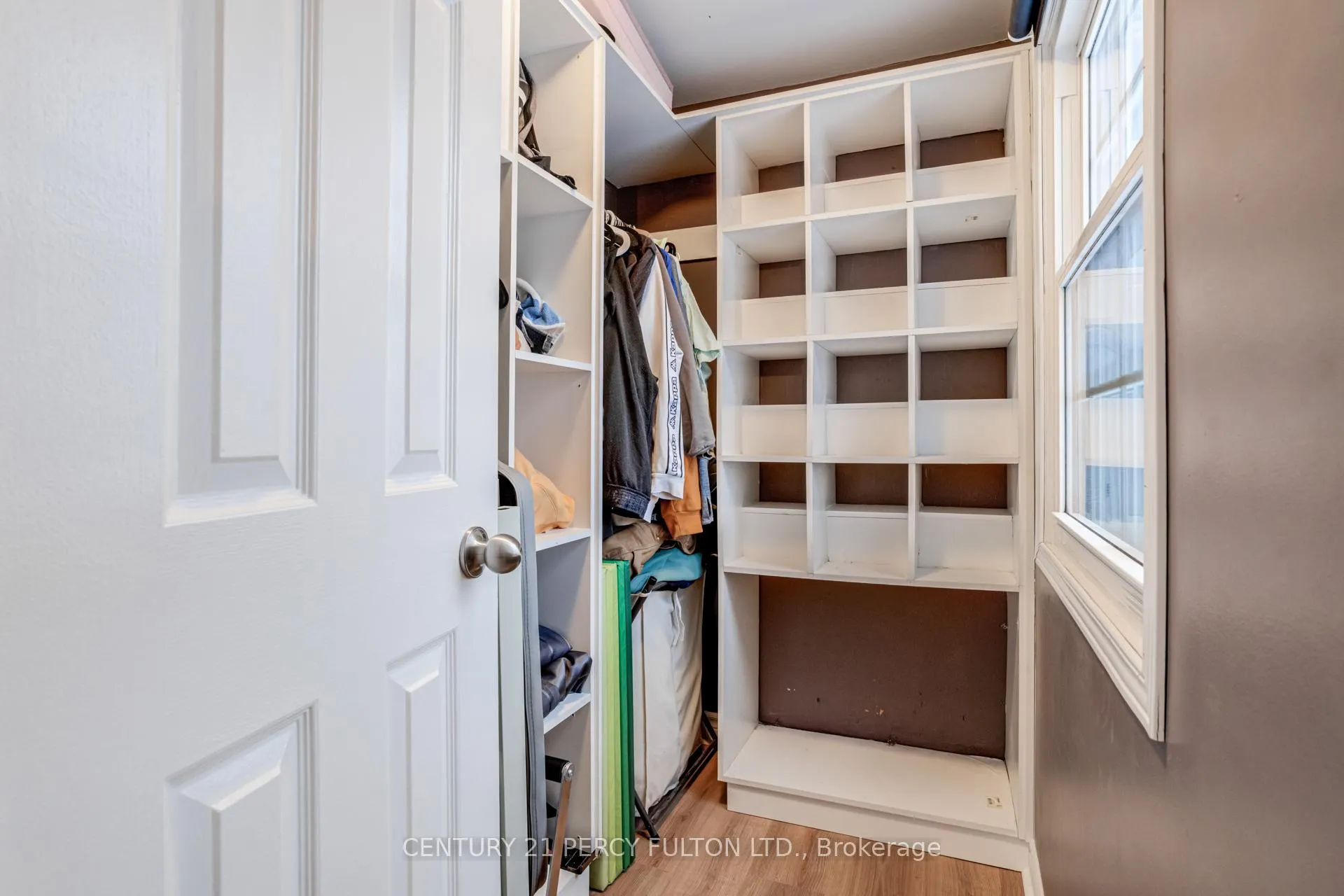 Photo 24 of 50 Angus Drive, Ajax, Central — HOMEH