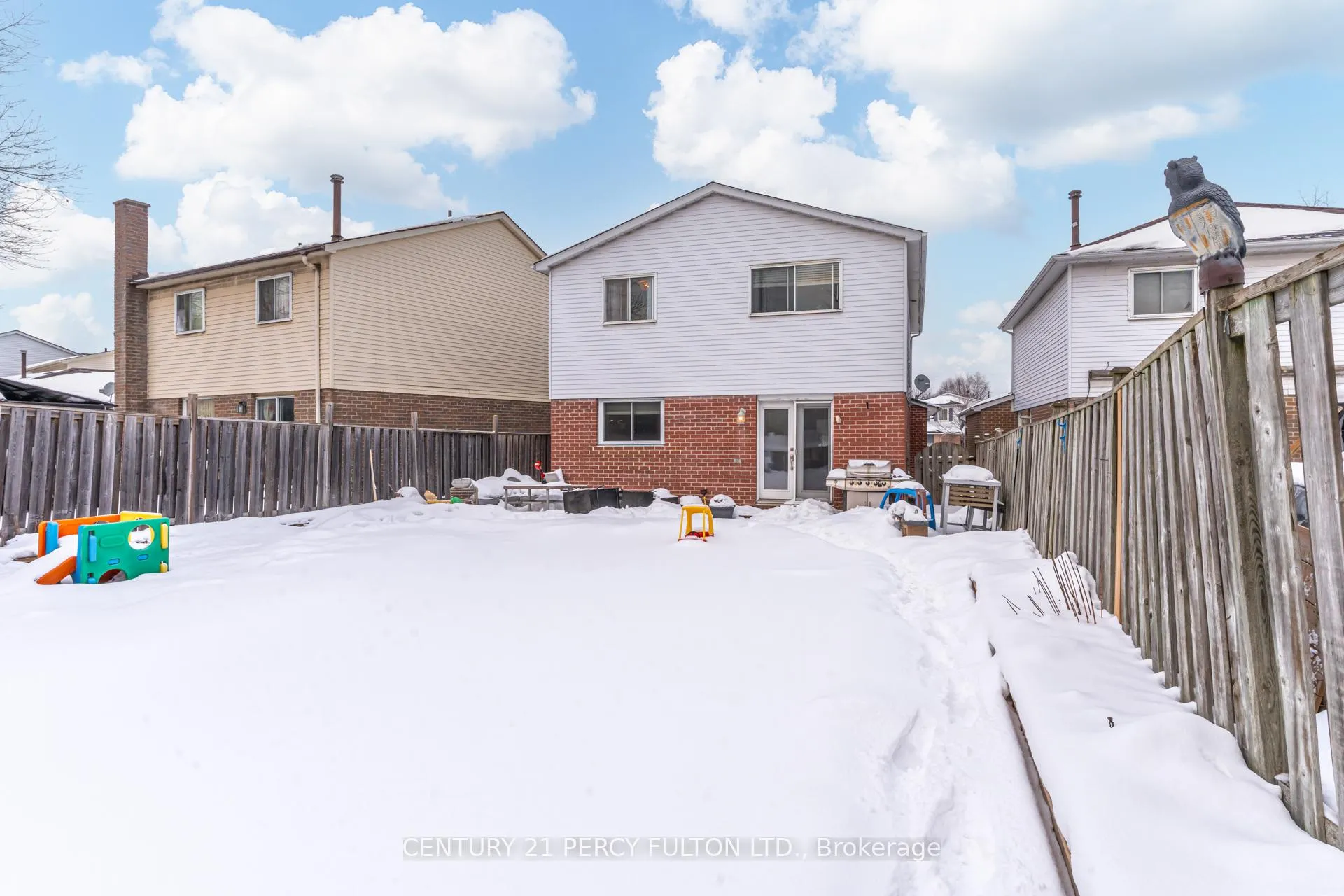 Photo 45 of 50 Angus Drive, Ajax, Central — HOMEH