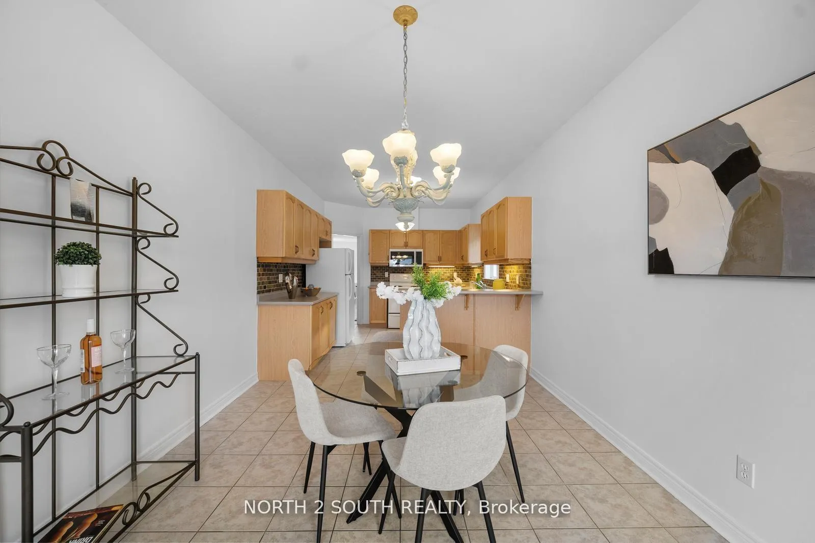 Photo 19 of 46 Silverado Trail, Vaughan, Sonoma Heights — HOMEH