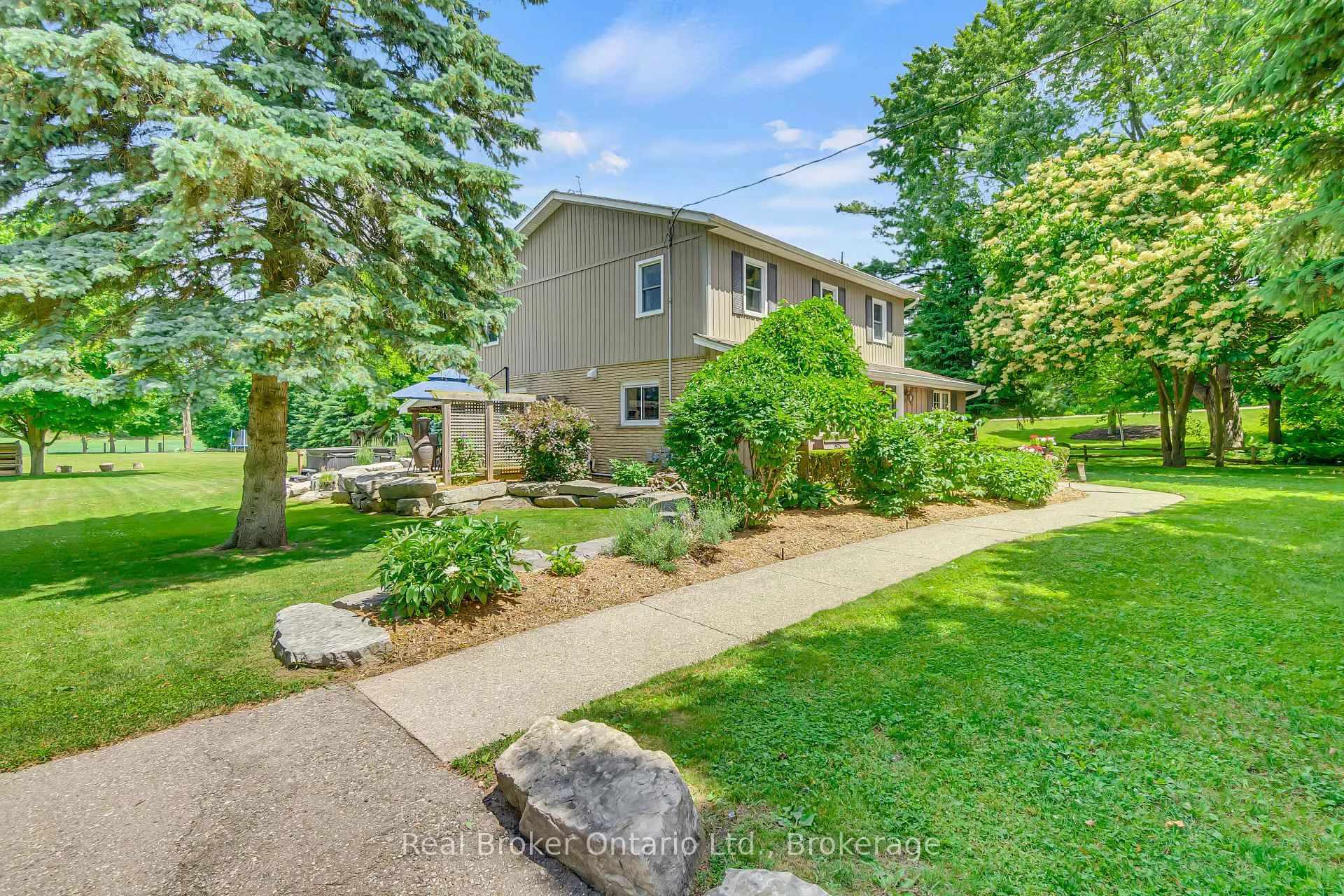 Photo 38 of 6566 Concession Rd 4, Puslinch, Morriston — HOMEH