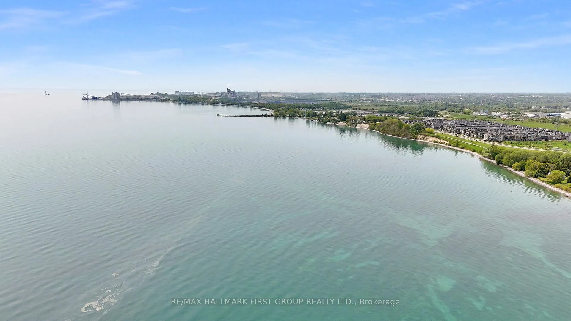 Photo 23 of 40 Caspian Square, Clarington, Bowmanville — HOMEH