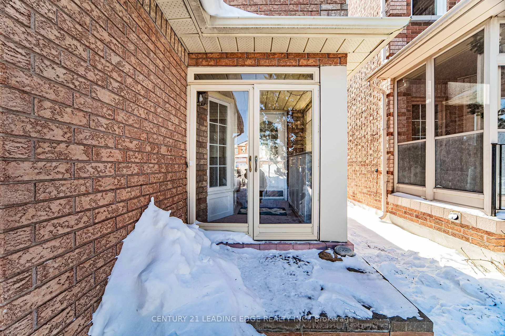 Photo 3 of 188 Milliken Meadows Drive, Markham, Milliken Mills West — HOMEH
