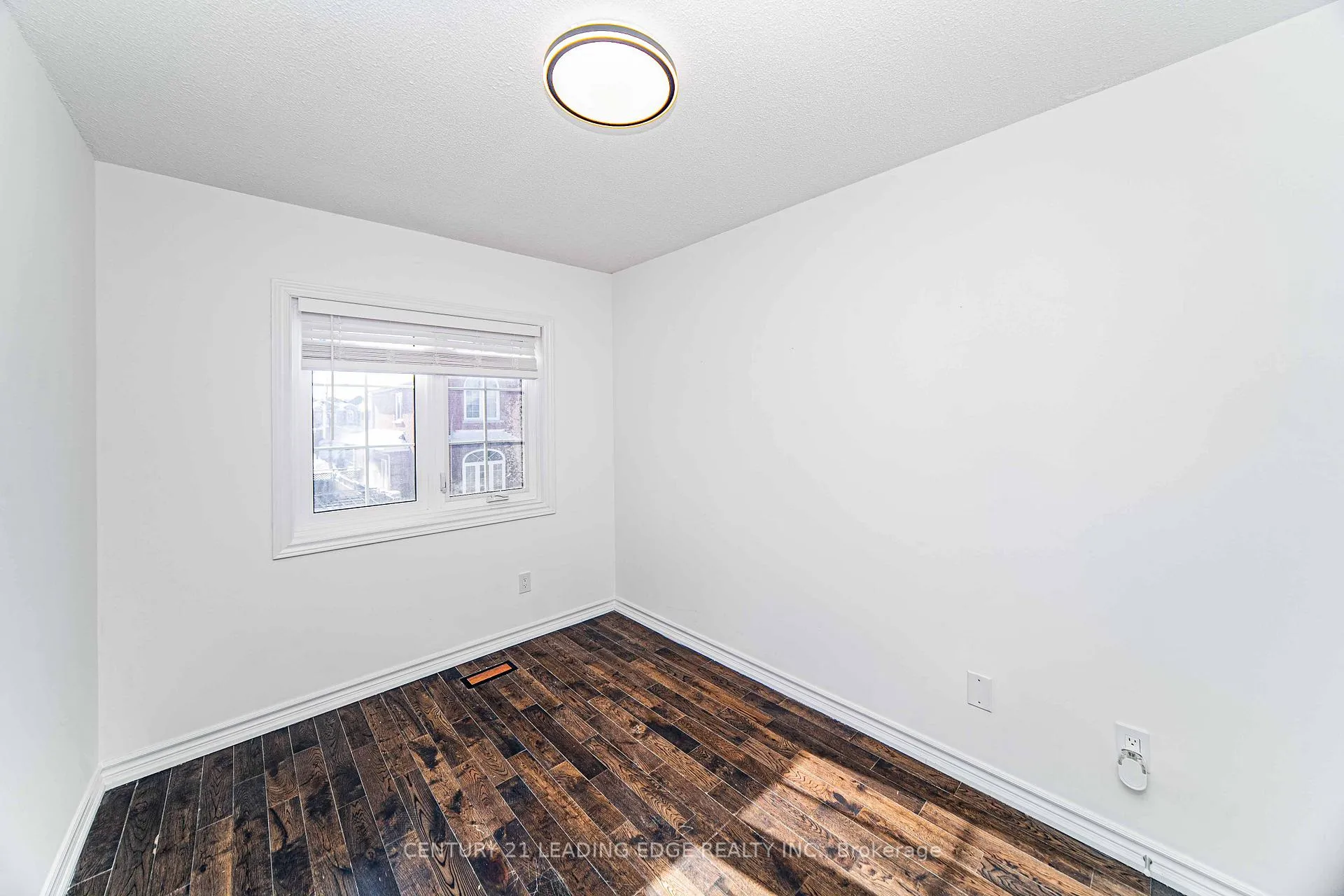Photo 18 of 188 Milliken Meadows Drive, Markham, Milliken Mills West — HOMEH