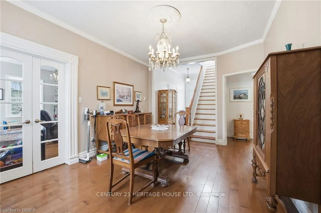 Photo 24 of 899 Keg Lane, Brant, Paris — HOMEH