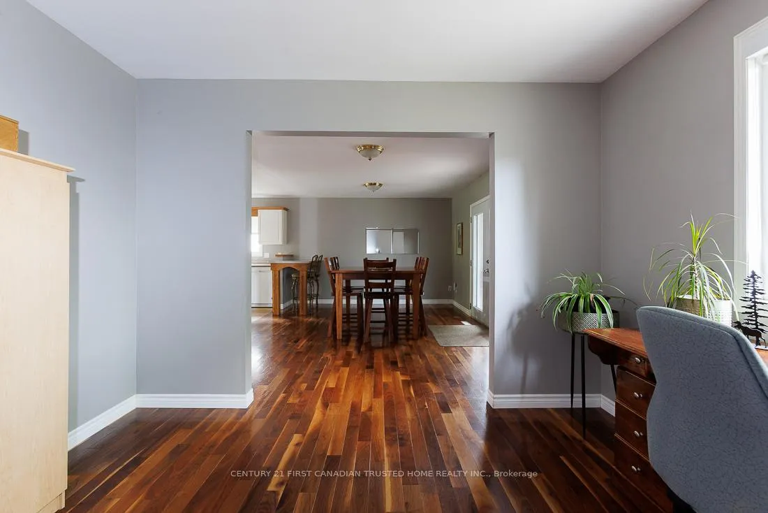 Photo 15 of 581 Harris Circle, Strathroy-Caradoc, NE — HOMEH
