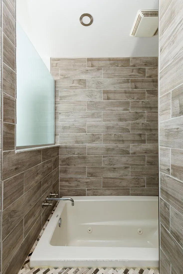 Photo 18 of 581 Harris Circle, Strathroy-Caradoc, NE — HOMEH