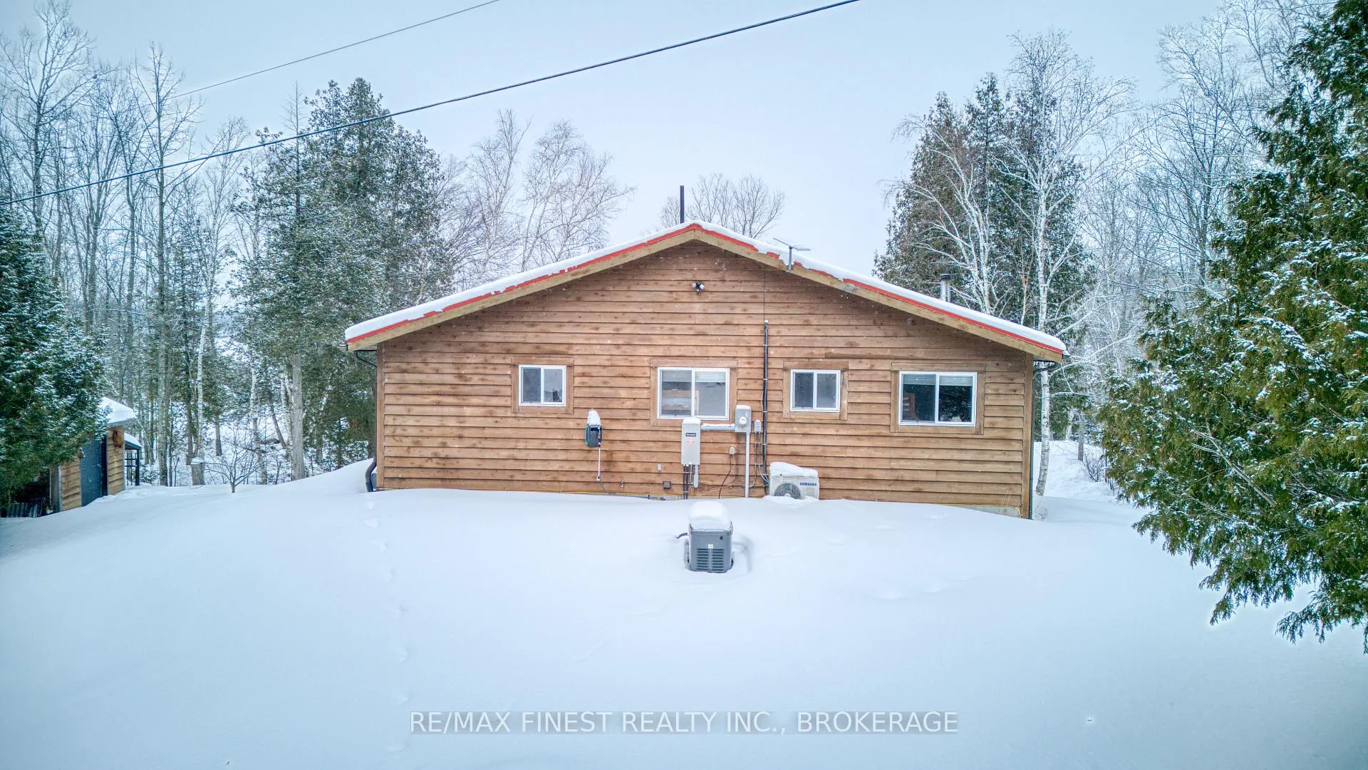Photo 2 of 1063 Willett Lane, Frontenac, Frontenac Centre — HOMEH