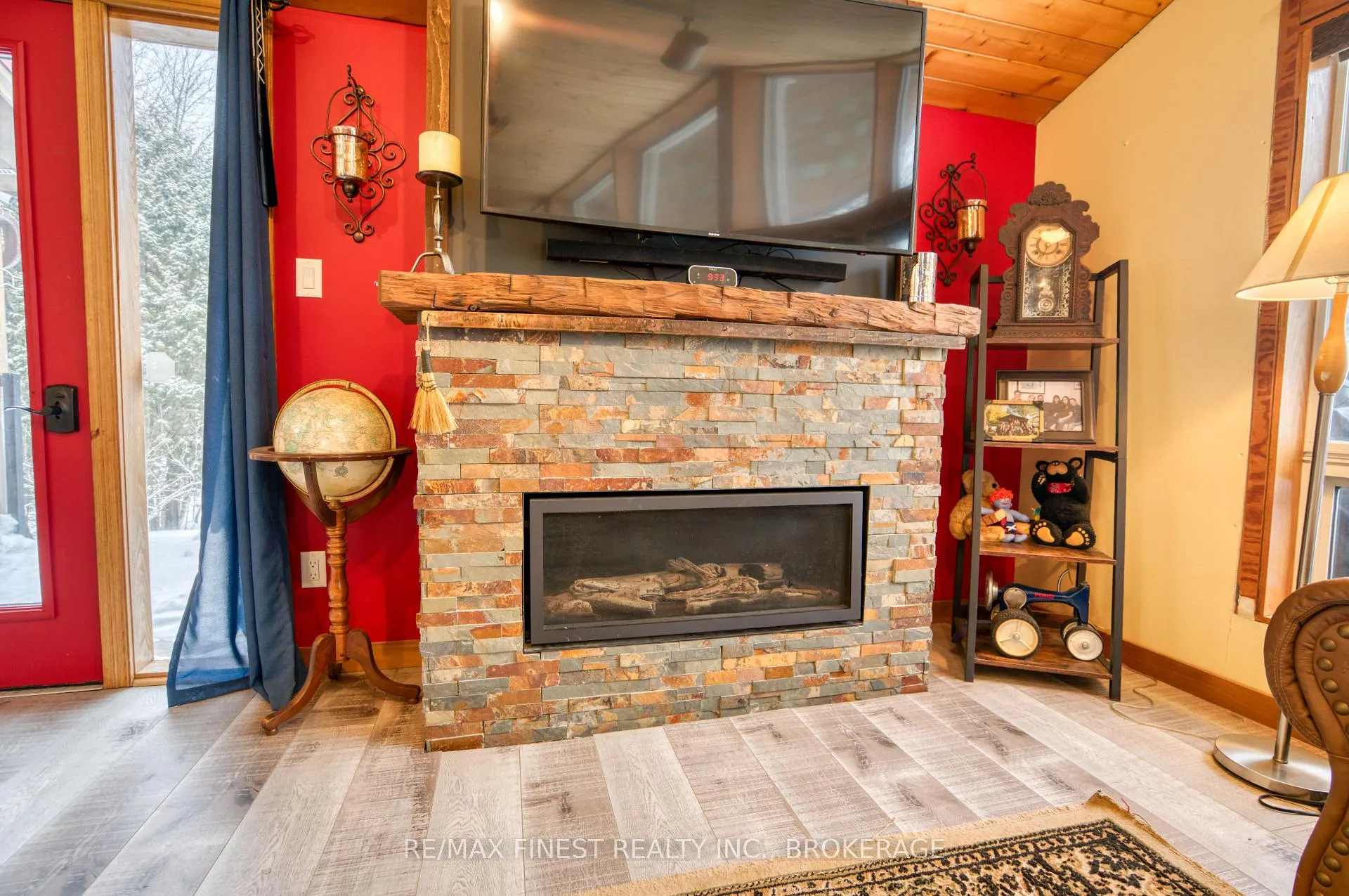 Photo 10 of 1063 Willett Lane, Frontenac, Frontenac Centre — HOMEH