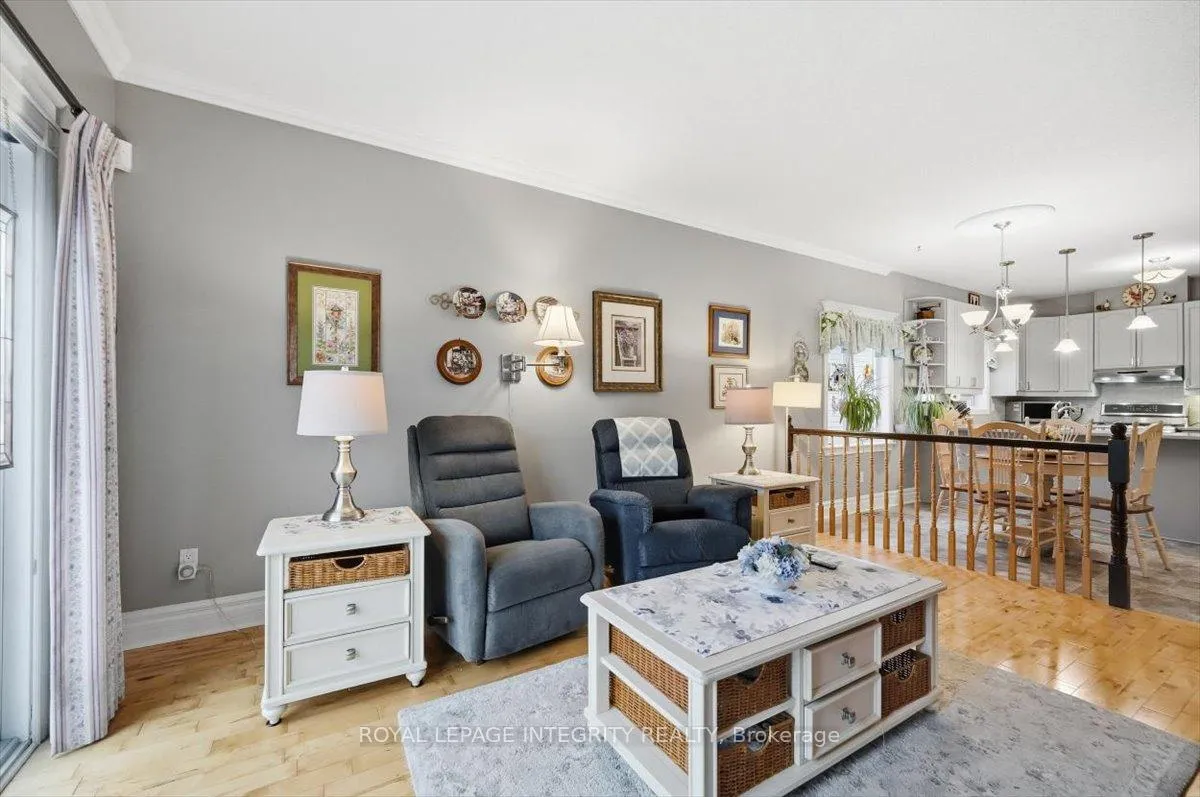 Photo 20 of 1030 Valin Street, Ottawa, Fallingbrook/Gardenway South — HOMEH