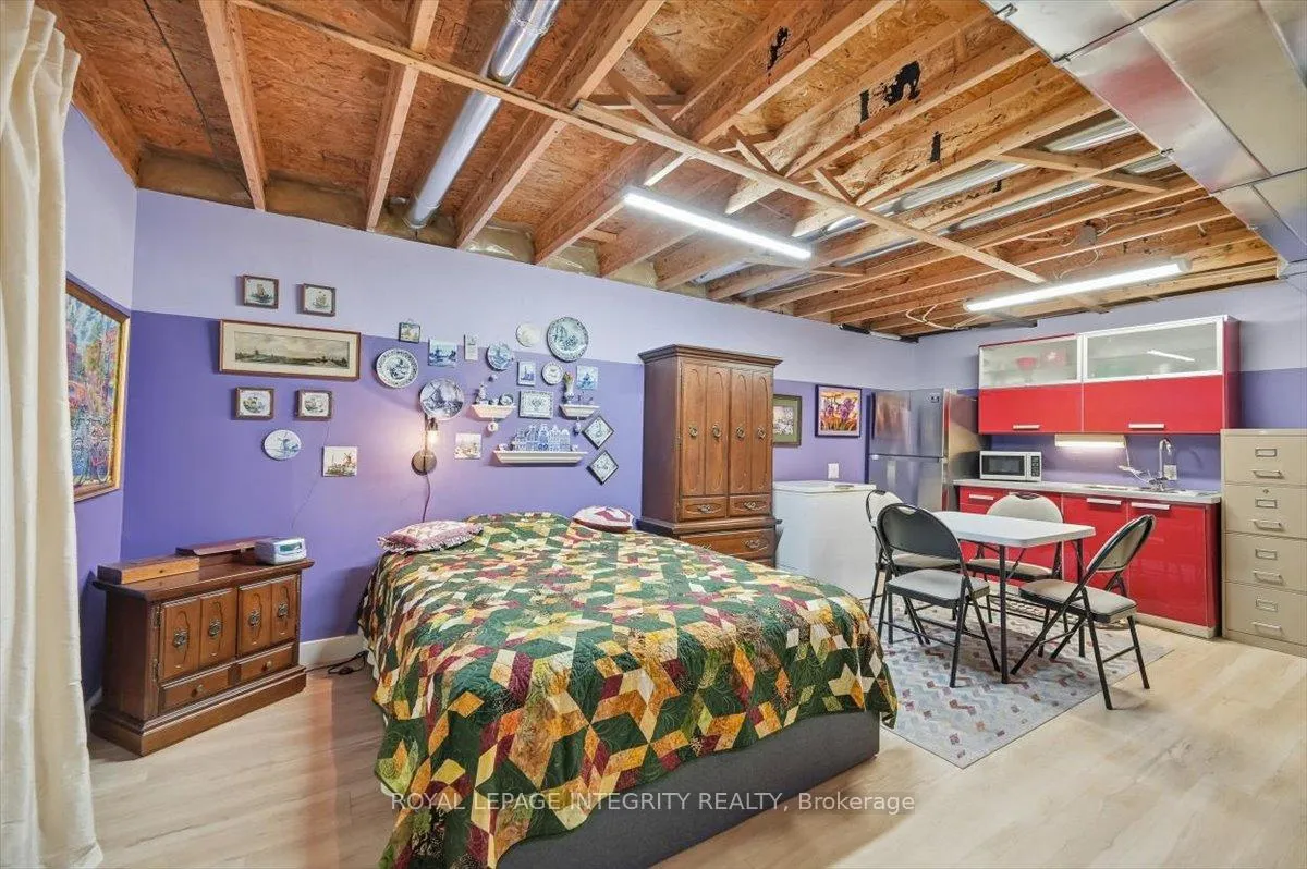 Photo 35 of 1030 Valin Street, Ottawa, Fallingbrook/Gardenway South — HOMEH