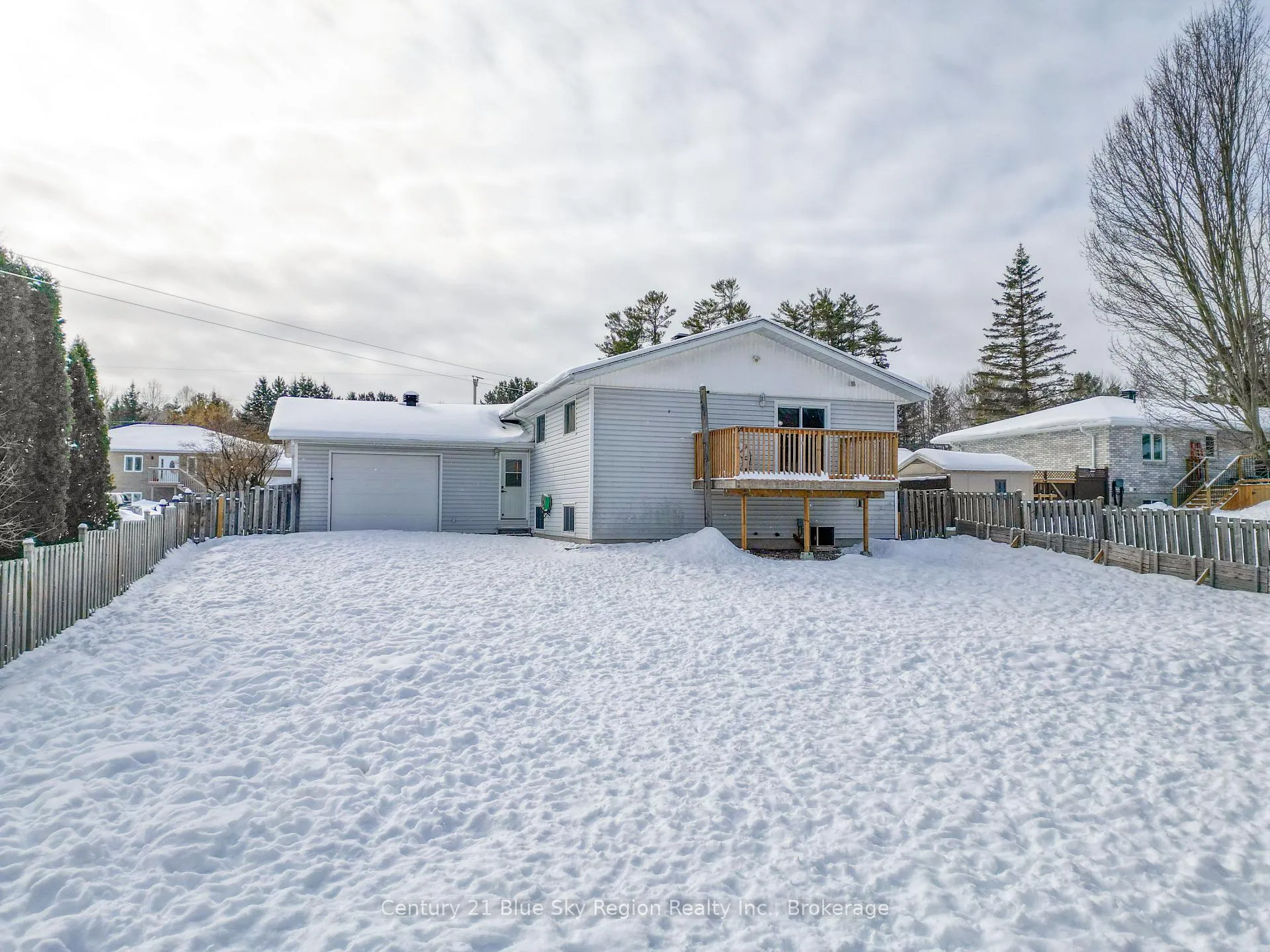 Photo 45 of 529 Pine Street, Mattawa — HOMEH