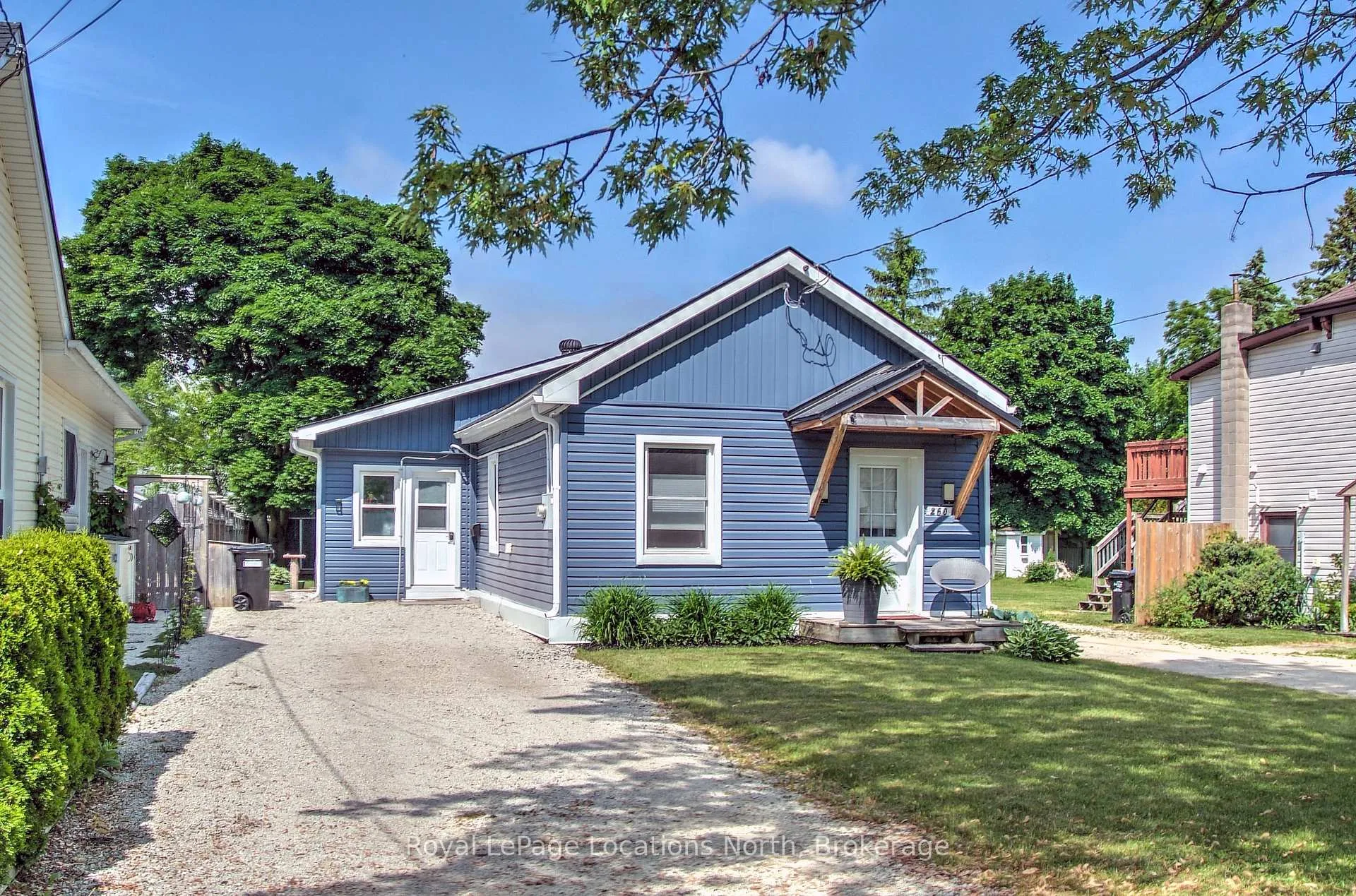 Photo 2 of 260 Cedar Street, Collingwood — HOMEH