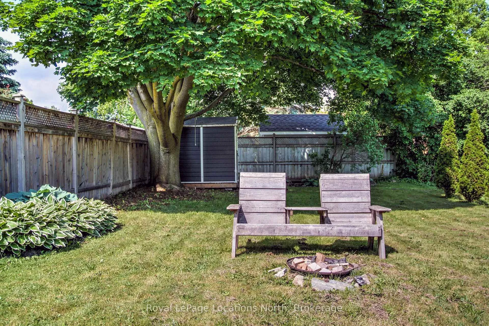 Photo 3 of 260 Cedar Street, Collingwood — HOMEH