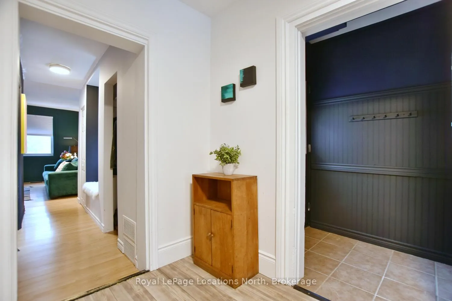 Photo 6 of 260 Cedar Street, Collingwood — HOMEH