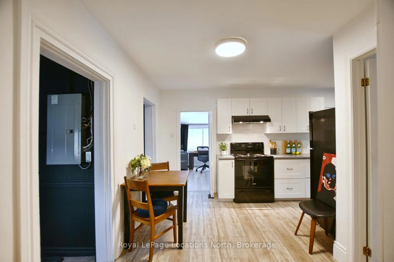Photo 18 of 260 Cedar Street, Collingwood — HOMEH