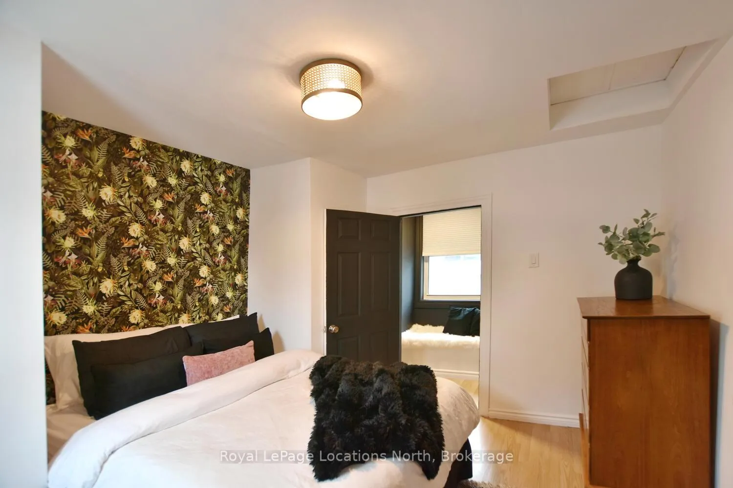 Photo 31 of 260 Cedar Street, Collingwood — HOMEH