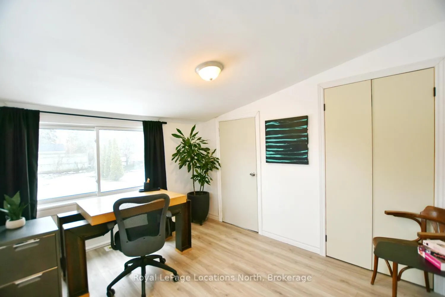 Photo 38 of 260 Cedar Street, Collingwood — HOMEH