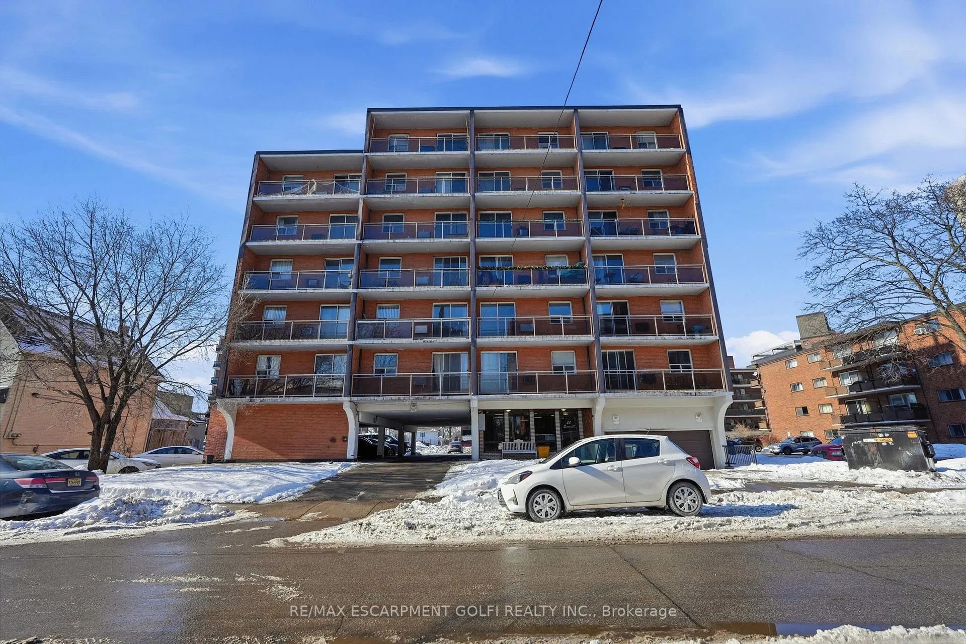 Photo 1 of Unit 505, 30 Summit Avenue, Hamilton, Eastmount — HOMEH