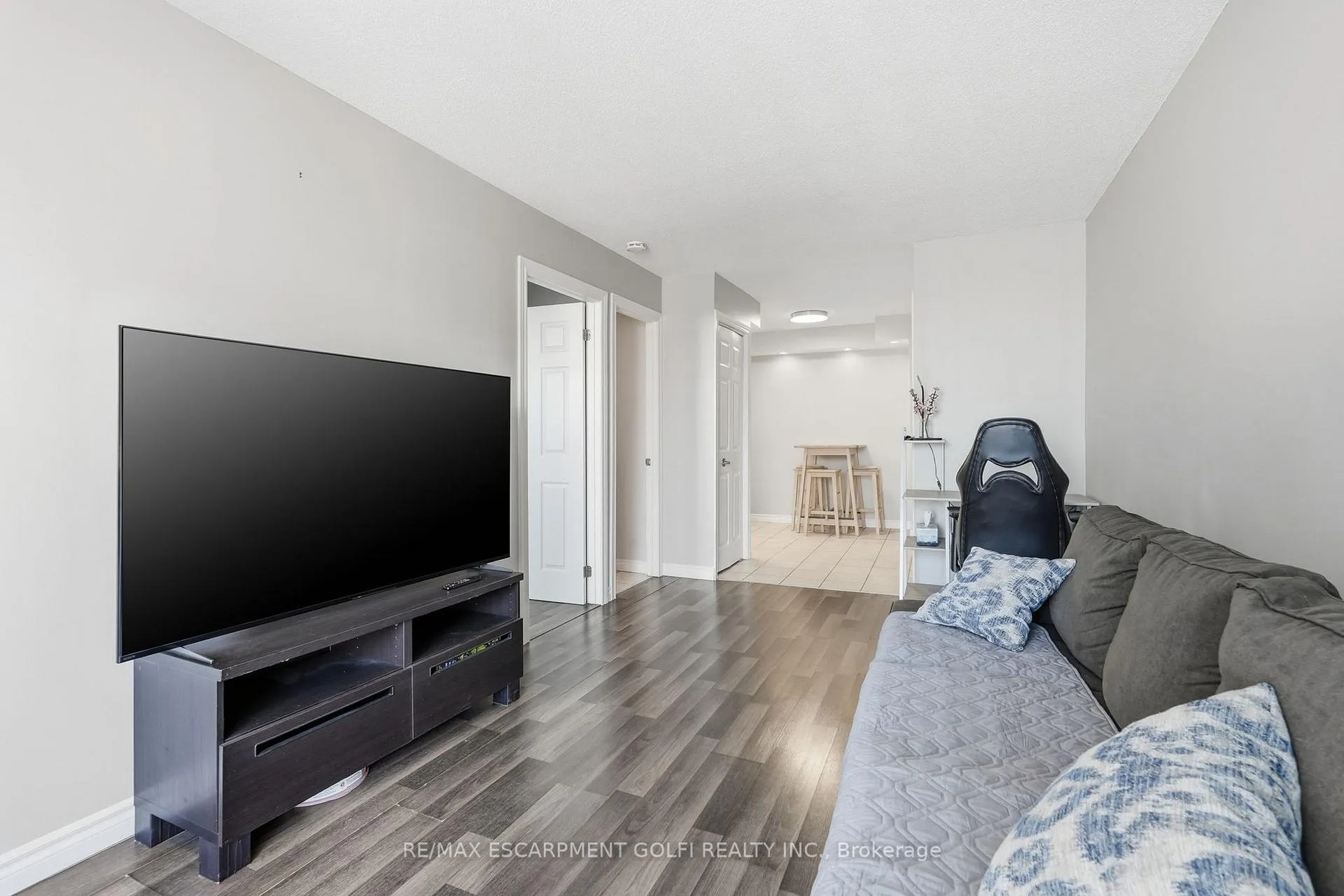 Photo 15 of Unit 505, 30 Summit Avenue, Hamilton, Eastmount — HOMEH