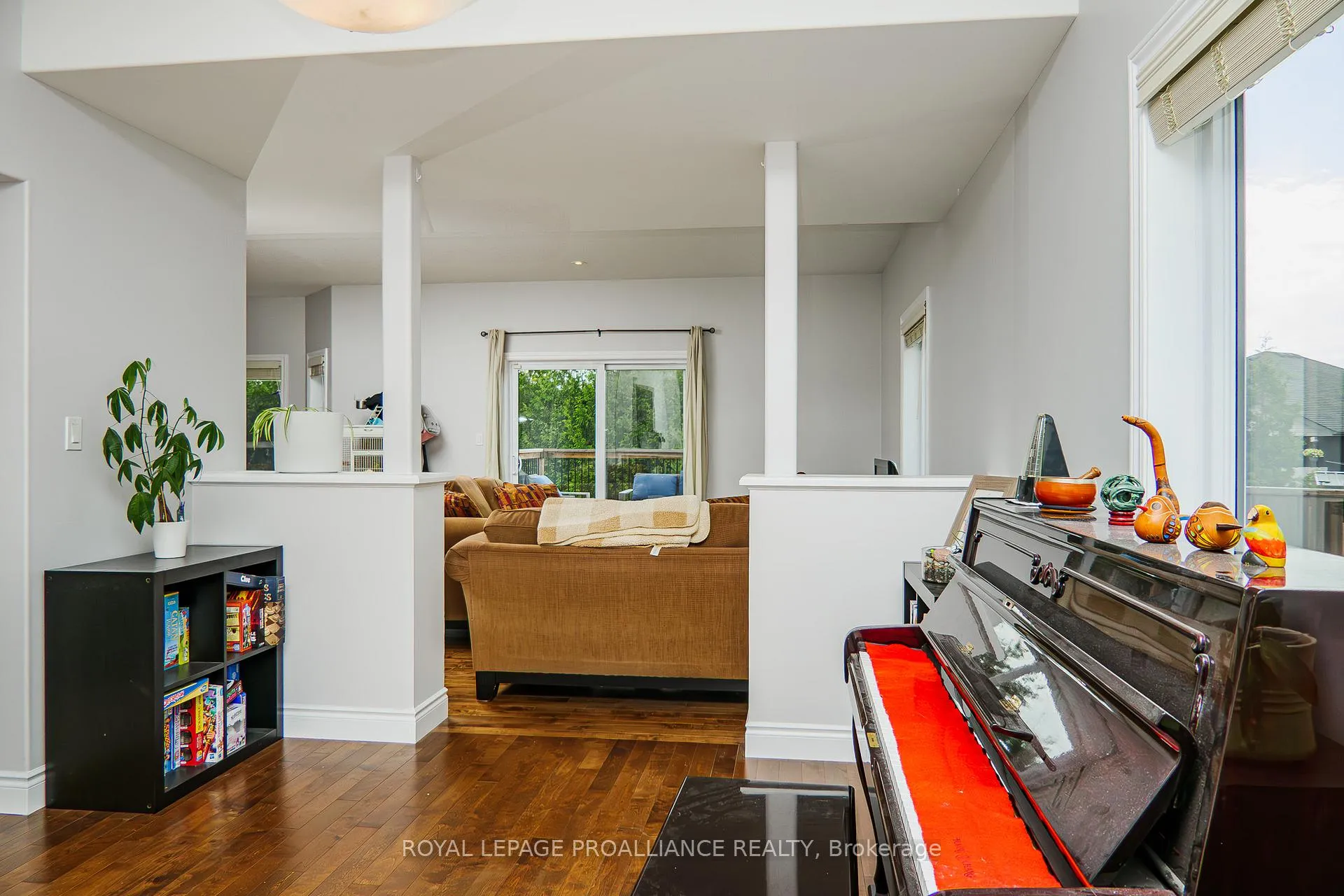 Photo 11 of 14 Pier Drive, Brighton — HOMEH