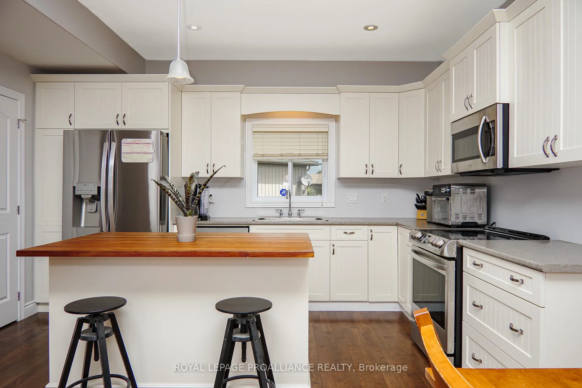 Photo 17 of 14 Pier Drive, Brighton — HOMEH