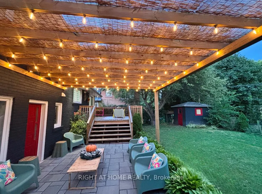 Photo 1 of 23 Drury Lane, Etobicoke, Humber Heights — HOMEH