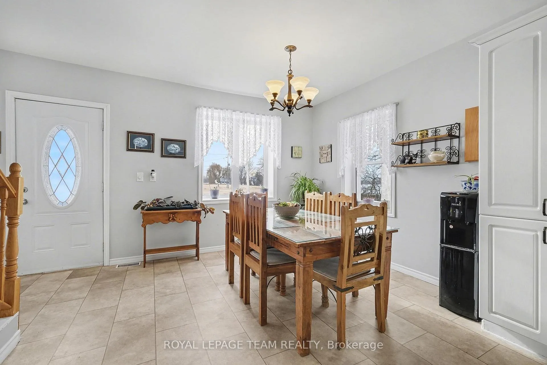 Photo 9 of 15197 Concession 1-2 Road, North Stormont, North Stormont (Finch) Twp — HOMEH