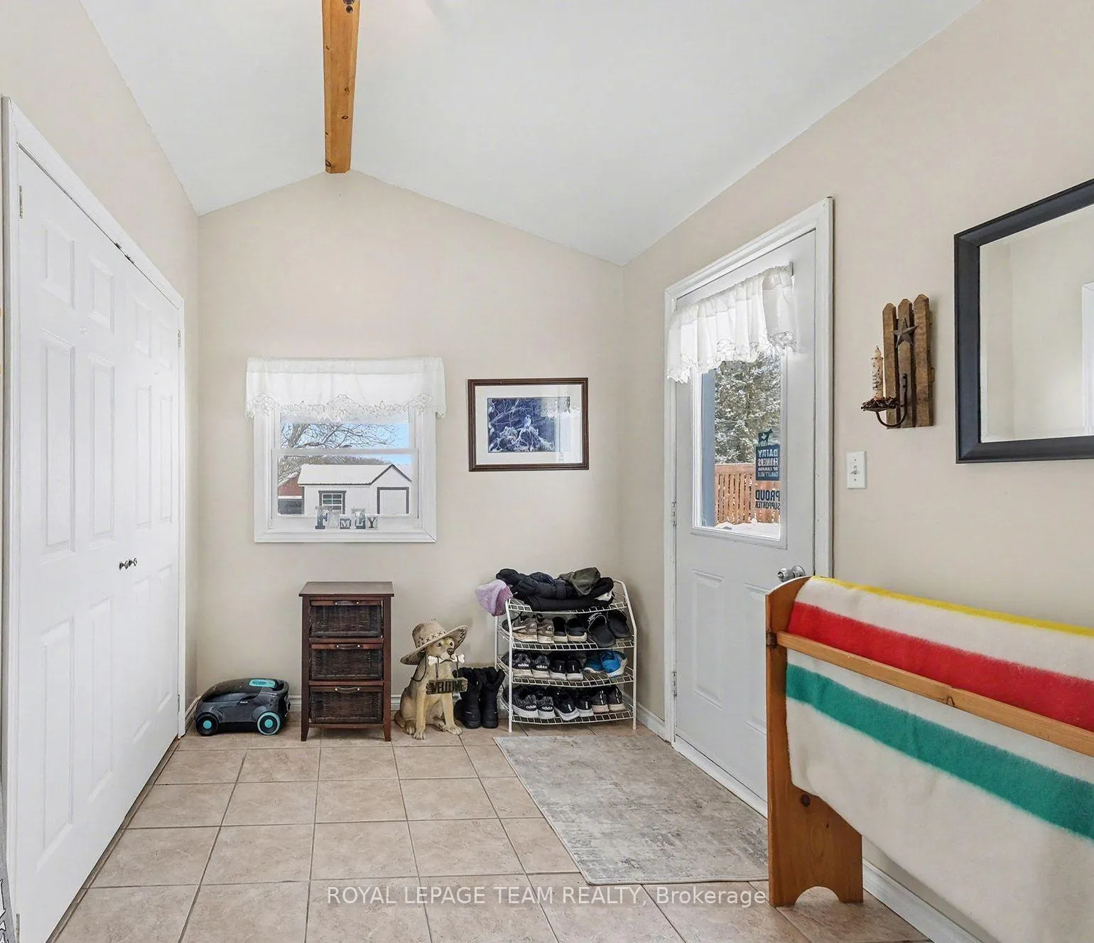 Photo 10 of 15197 Concession 1-2 Road, North Stormont, North Stormont (Finch) Twp — HOMEH