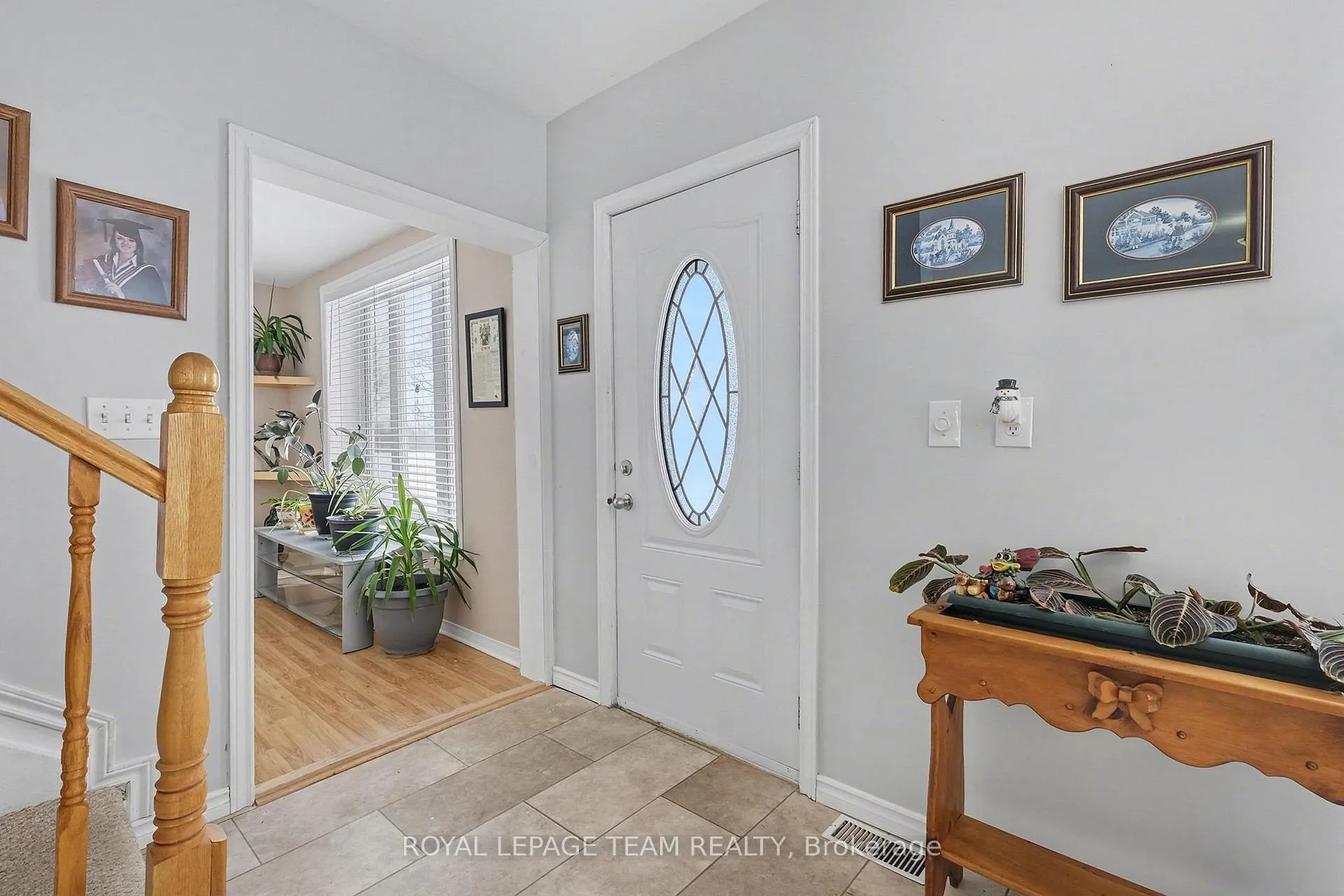 Photo 11 of 15197 Concession 1-2 Road, North Stormont, North Stormont (Finch) Twp — HOMEH