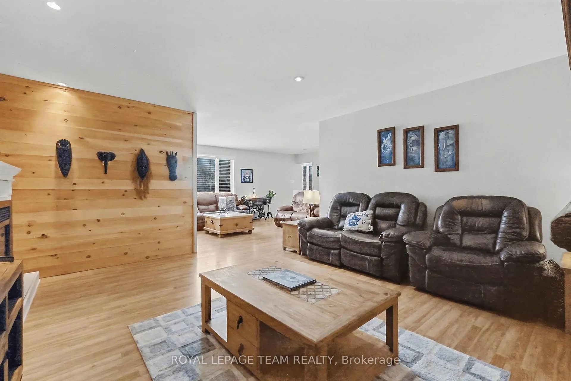 Photo 13 of 15197 Concession 1-2 Road, North Stormont, North Stormont (Finch) Twp — HOMEH
