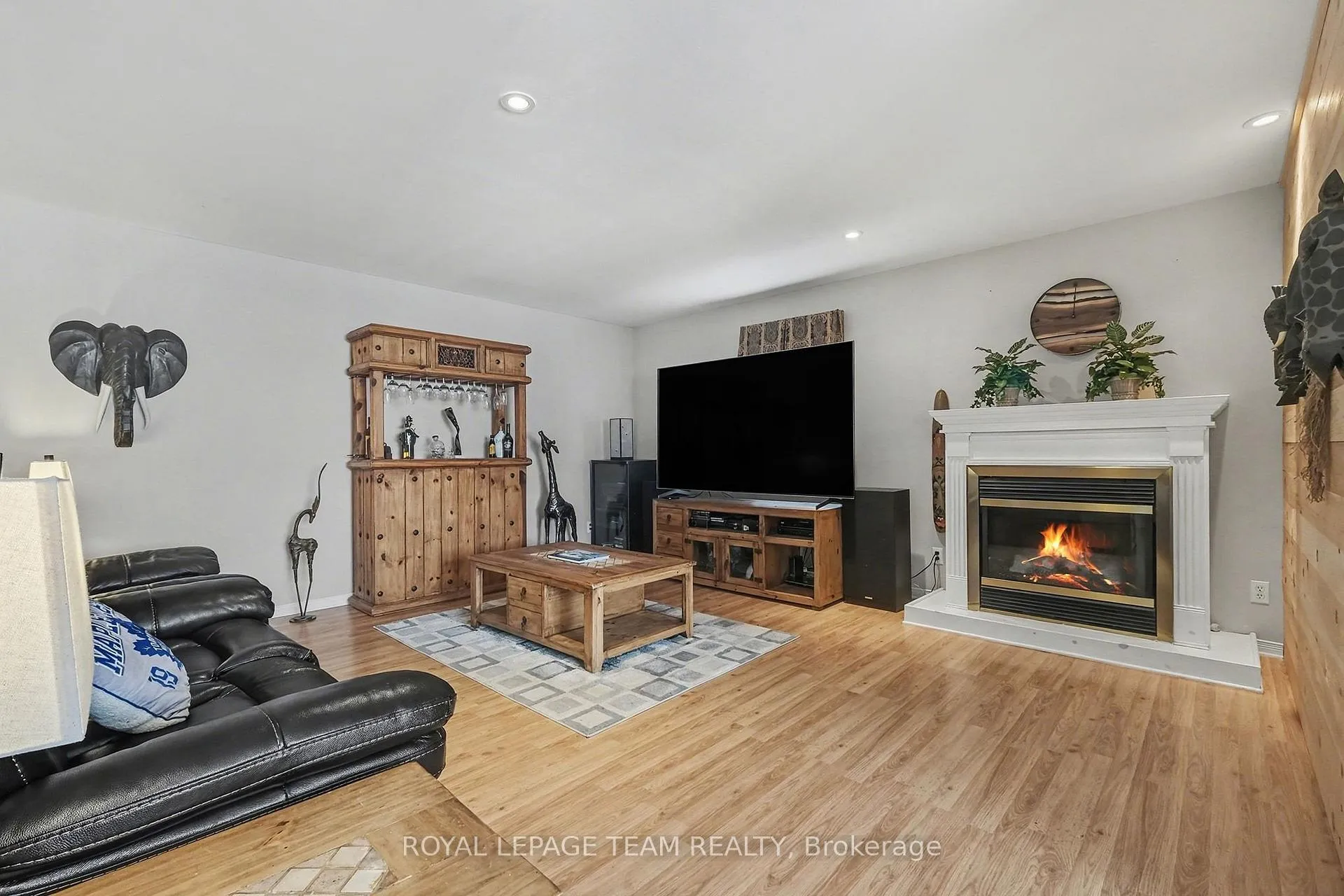 Photo 16 of 15197 Concession 1-2 Road, North Stormont, North Stormont (Finch) Twp — HOMEH