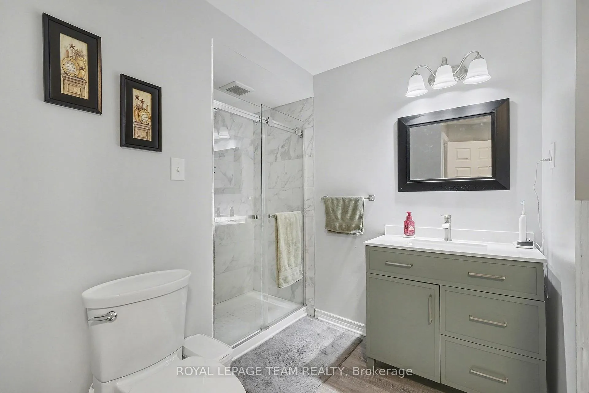 Photo 19 of 15197 Concession 1-2 Road, North Stormont, North Stormont (Finch) Twp — HOMEH