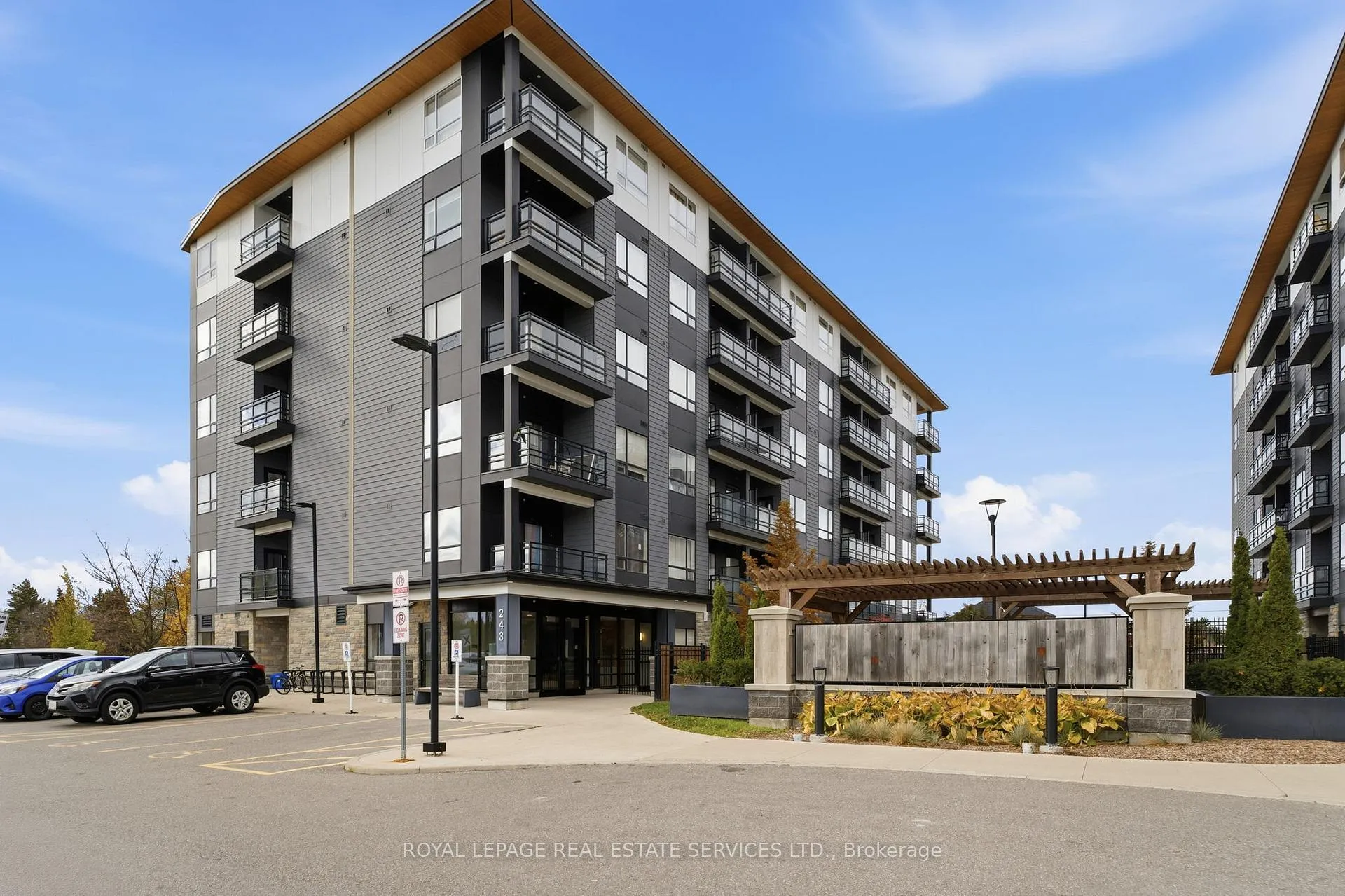 Photo 3 of Unit 308, 243 Northfield Drive E, Waterloo, Colonial Acres — HOMEH