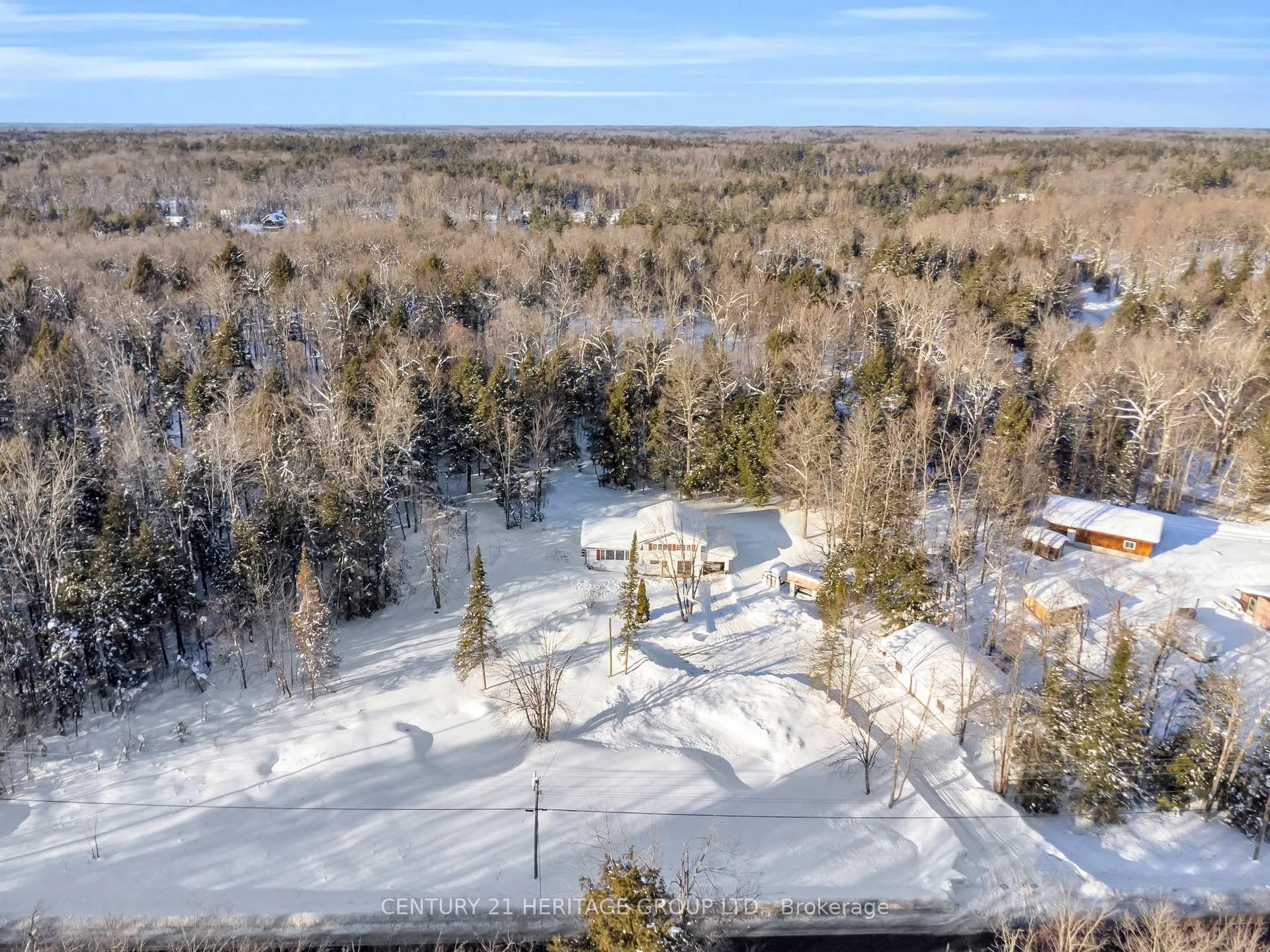 Photo 4 of 1715 Highway 118 E, Bracebridge, Draper — HOMEH