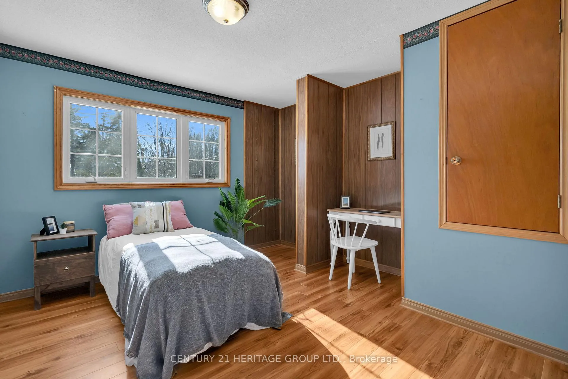 Photo 36 of 1715 Highway 118 E, Bracebridge, Draper — HOMEH