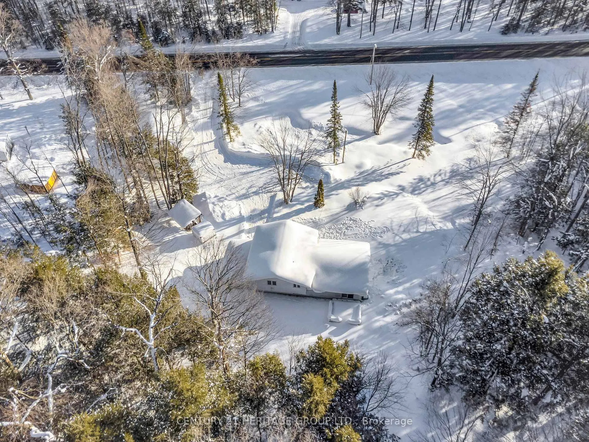 Photo 47 of 1715 Highway 118 E, Bracebridge, Draper — HOMEH
