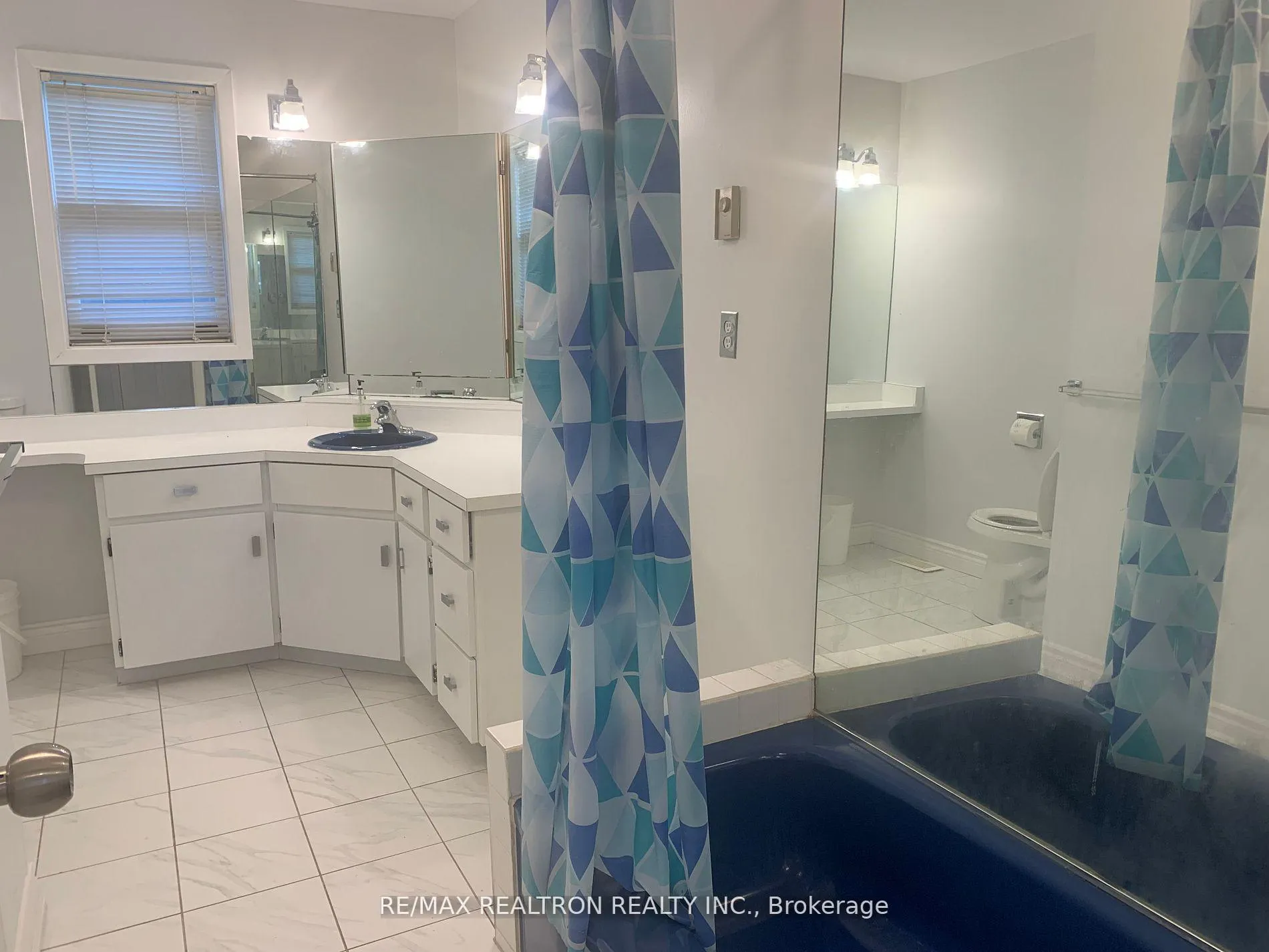 Photo 14 of 167 Lloyminn Avenue E, Hamilton, Ancaster — HOMEH