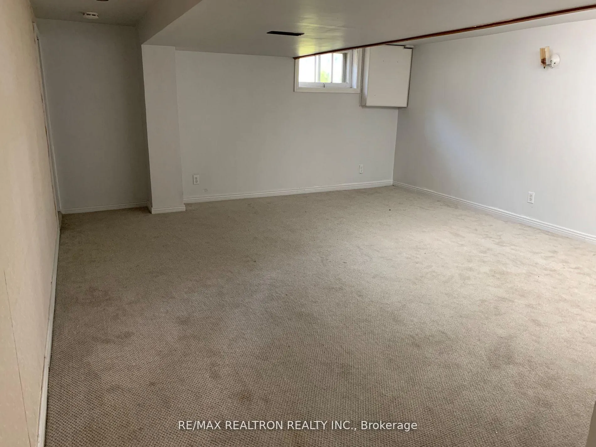 Photo 17 of 167 Lloyminn Avenue E, Hamilton, Ancaster — HOMEH