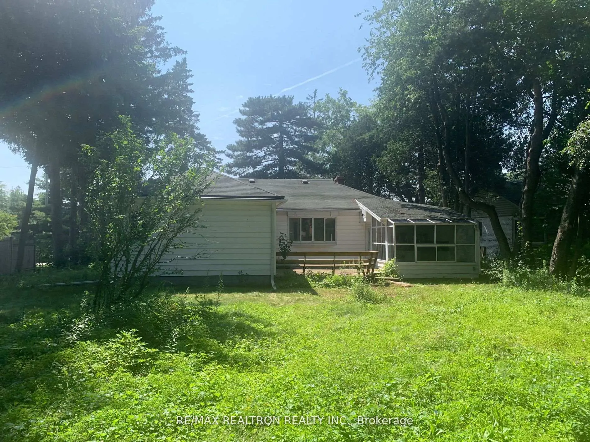 Photo 22 of 167 Lloyminn Avenue E, Hamilton, Ancaster — HOMEH