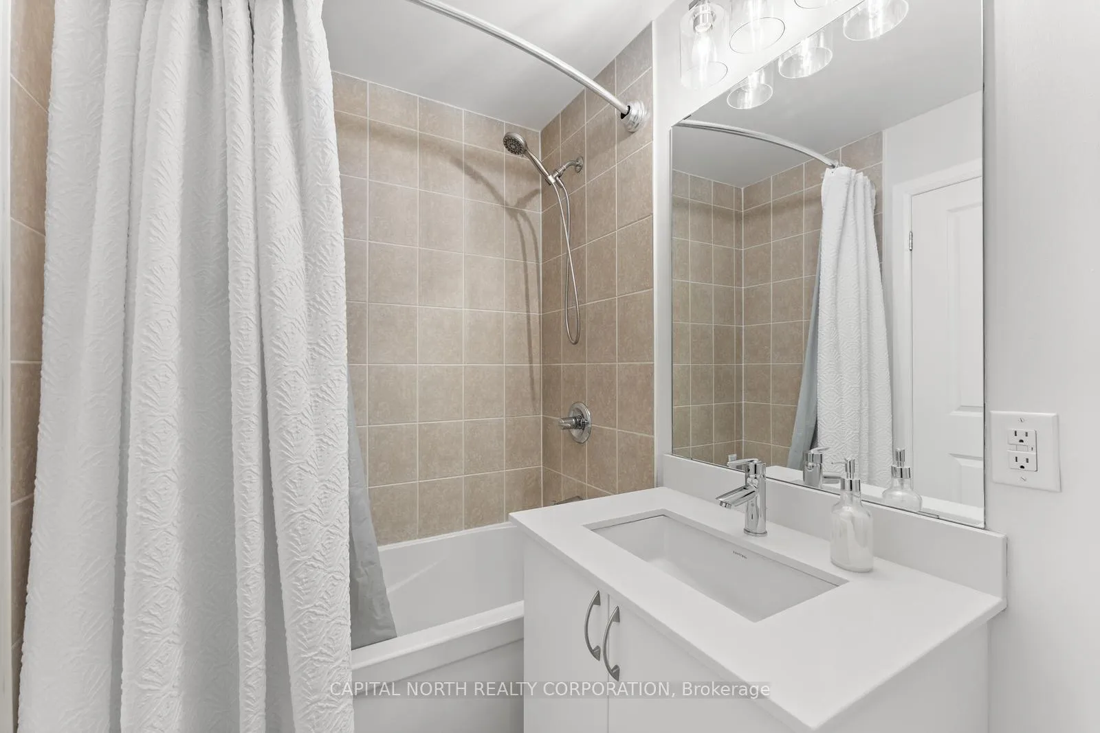 Photo 18 of Unit 606, 4700 Highway 7, Vaughan, East Woodbridge — HOMEH