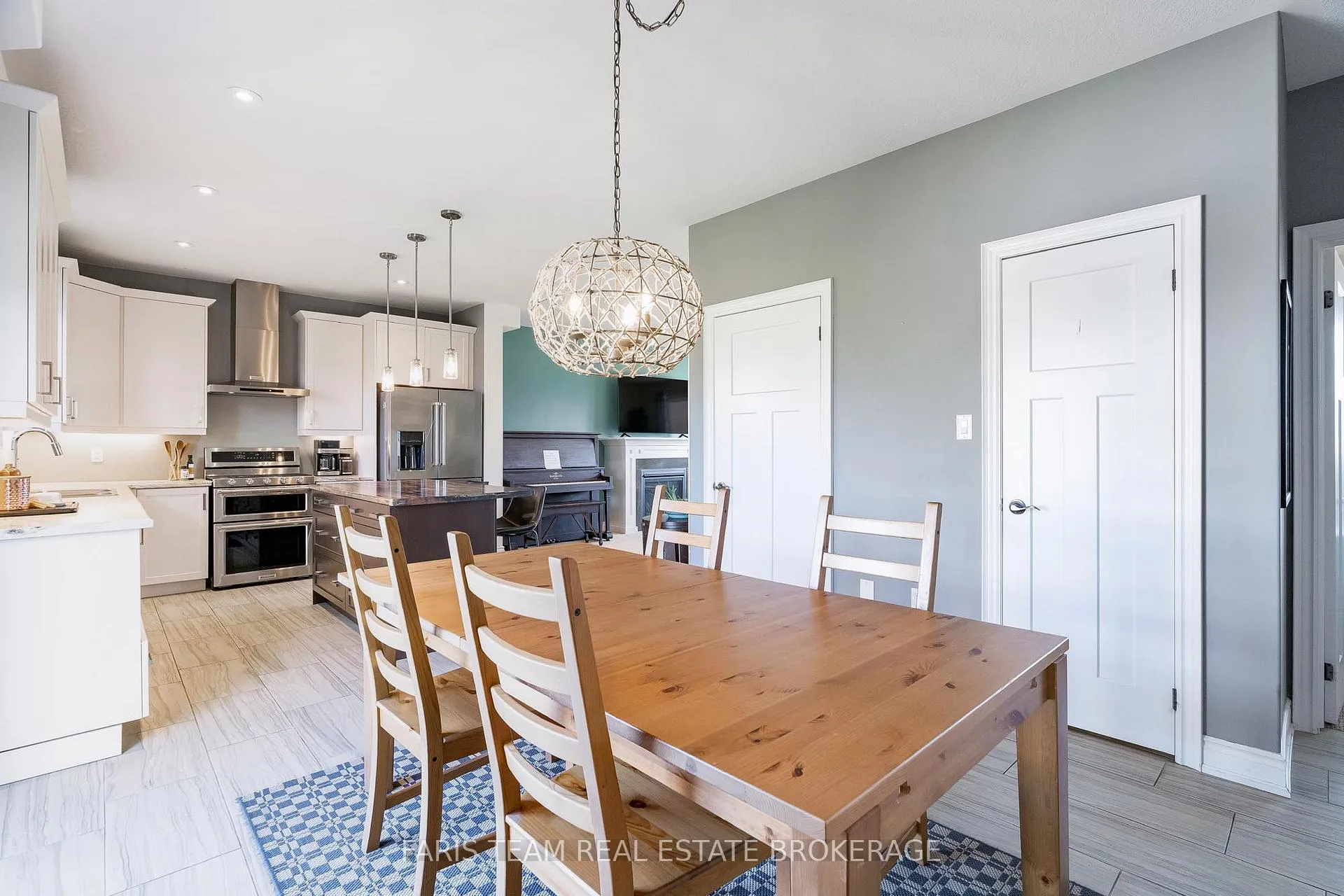 Photo 14 of 12 Grace Crescent, Oro-Medonte, Warminister — HOMEH